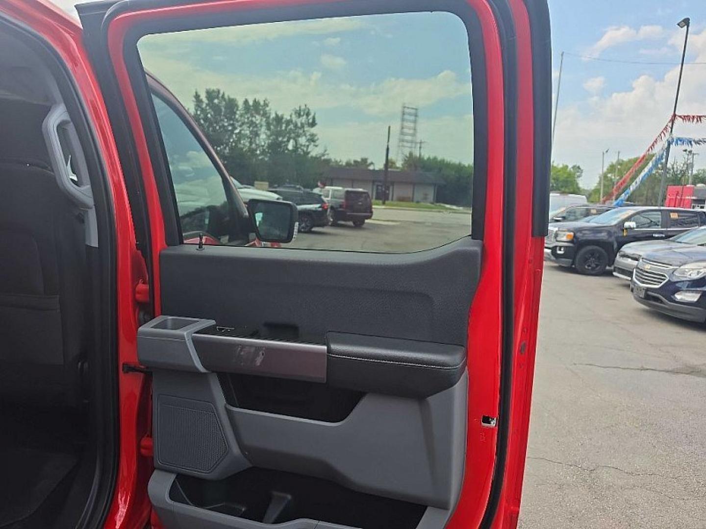 2023 RED /GRAY Ford F-150 King-Ranch SuperCrew 5.5-ft. 2WD (1FTEW1EB3PK) with an 3.3L V6 DOHC 24V engine, 6A transmission, located at 3304 Woodville Road, Northwood, OH, 43619, (419) 210-8019, 41.612694, -83.480743 - Your #1 Destination for Auto Loans and mdash;No Matter Your Credit!At our dealership, we believe everyone deserves the opportunity to drive their dream car and mdash;whether you have good credit, bad credit, or no credit at all. With a wide selection of hundreds of cars, trucks, and SUVs, you'll fin- Photo#11
