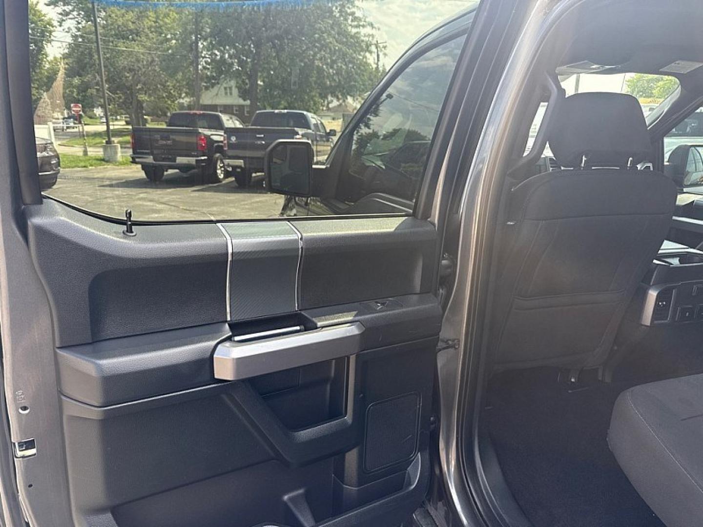 2018 GRAY /BLACK Ford F-150 King-Ranch SuperCrew 5.5-ft. 2WD (1FTEW1E57JF) with an 5.0L V8 OHV 32V engine, 6A transmission, located at 3304 Woodville Road, Northwood, OH, 43619, (419) 210-8019, 41.612694, -83.480743 - Your #1 Destination for Auto Loans and mdash;No Matter Your Credit!At our dealership, we believe everyone deserves the opportunity to drive their dream car and mdash;whether you have good credit, bad credit, or no credit at all. With a wide selection of hundreds of cars, trucks, and SUVs, you'll fin- Photo#9
