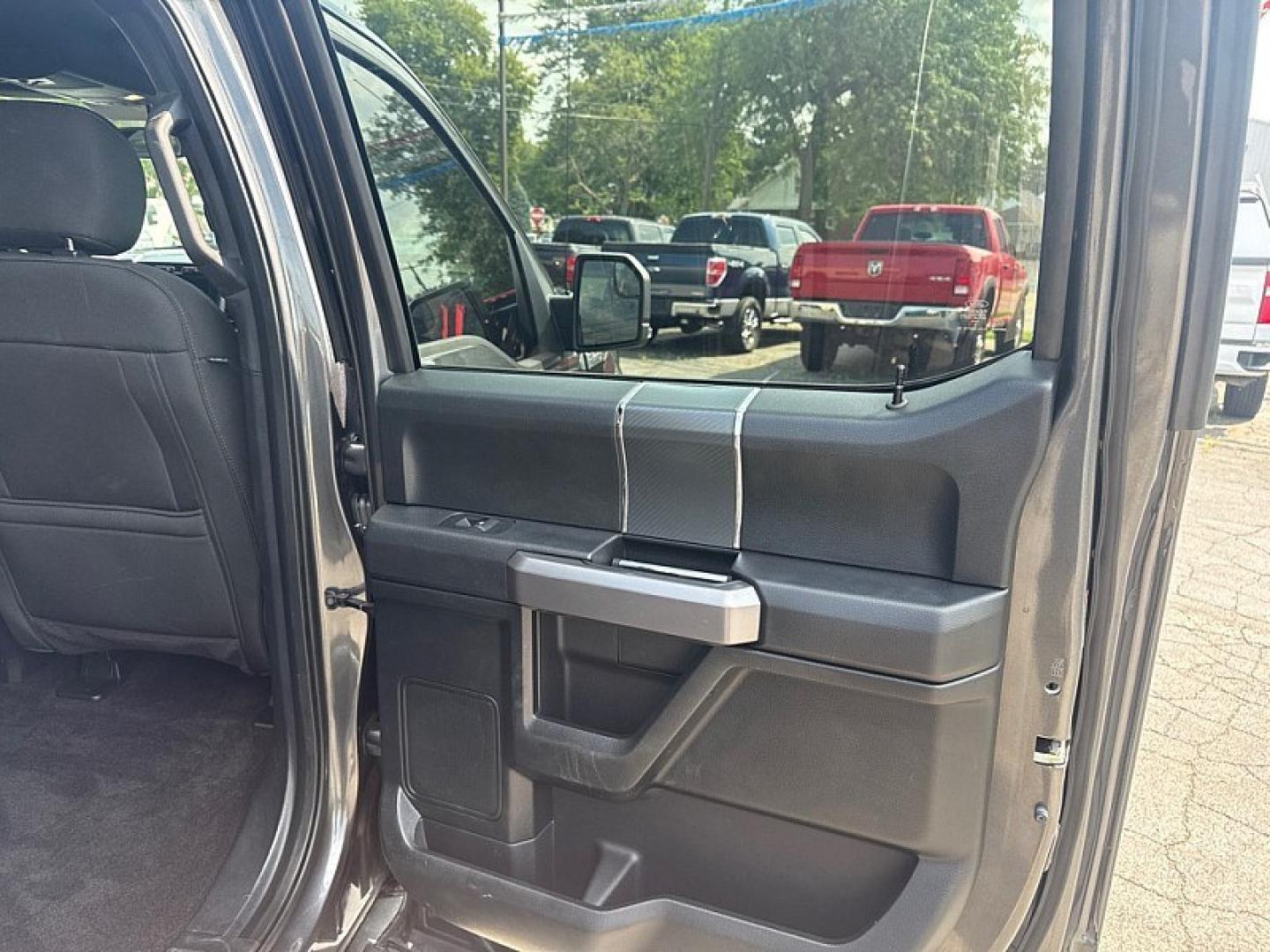 2018 GRAY /BLACK Ford F-150 King-Ranch SuperCrew 5.5-ft. 2WD (1FTEW1E57JF) with an 5.0L V8 OHV 32V engine, 6A transmission, located at 3304 Woodville Road, Northwood, OH, 43619, (419) 210-8019, 41.612694, -83.480743 - Your #1 Destination for Auto Loans and mdash;No Matter Your Credit!At our dealership, we believe everyone deserves the opportunity to drive their dream car and mdash;whether you have good credit, bad credit, or no credit at all. With a wide selection of hundreds of cars, trucks, and SUVs, you'll fin- Photo#11