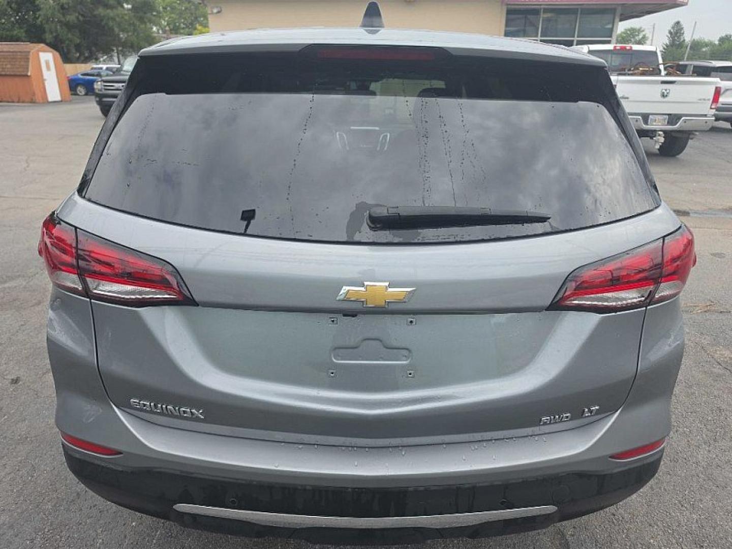2024 GRAY /BLACK Chevrolet Equinox LT AWD (3GNAXUEG1RL) with an 1.5L L4 DOHC 16V TURBO engine, 6A transmission, located at 3304 Woodville Road, Northwood, OH, 43619, (419) 210-8019, 41.612694, -83.480743 - Your #1 Destination for Auto Loans and mdash;No Matter Your Credit!At our dealership, we believe everyone deserves the opportunity to drive their dream car and mdash;whether you have good credit, bad credit, or no credit at all. With a wide selection of hundreds of cars, trucks, and SUVs, you'll fin- Photo#3