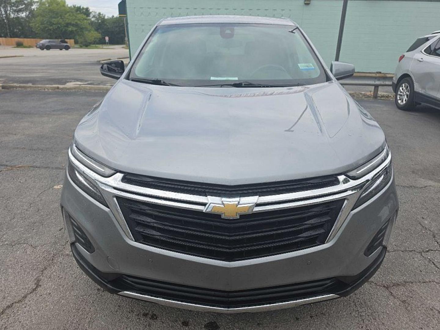 2024 GRAY /BLACK Chevrolet Equinox LT AWD (3GNAXUEG1RL) with an 1.5L L4 DOHC 16V TURBO engine, 6A transmission, located at 3304 Woodville Road, Northwood, OH, 43619, (419) 210-8019, 41.612694, -83.480743 - Your #1 Destination for Auto Loans and mdash;No Matter Your Credit!At our dealership, we believe everyone deserves the opportunity to drive their dream car and mdash;whether you have good credit, bad credit, or no credit at all. With a wide selection of hundreds of cars, trucks, and SUVs, you'll fin- Photo#7