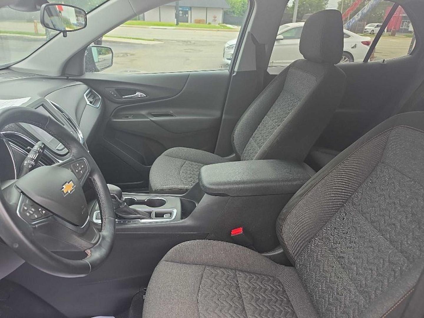 2024 GRAY /BLACK Chevrolet Equinox LT AWD (3GNAXUEG1RL) with an 1.5L L4 DOHC 16V TURBO engine, 6A transmission, located at 3304 Woodville Road, Northwood, OH, 43619, (419) 210-8019, 41.612694, -83.480743 - Your #1 Destination for Auto Loans and mdash;No Matter Your Credit!At our dealership, we believe everyone deserves the opportunity to drive their dream car and mdash;whether you have good credit, bad credit, or no credit at all. With a wide selection of hundreds of cars, trucks, and SUVs, you'll fin- Photo#9