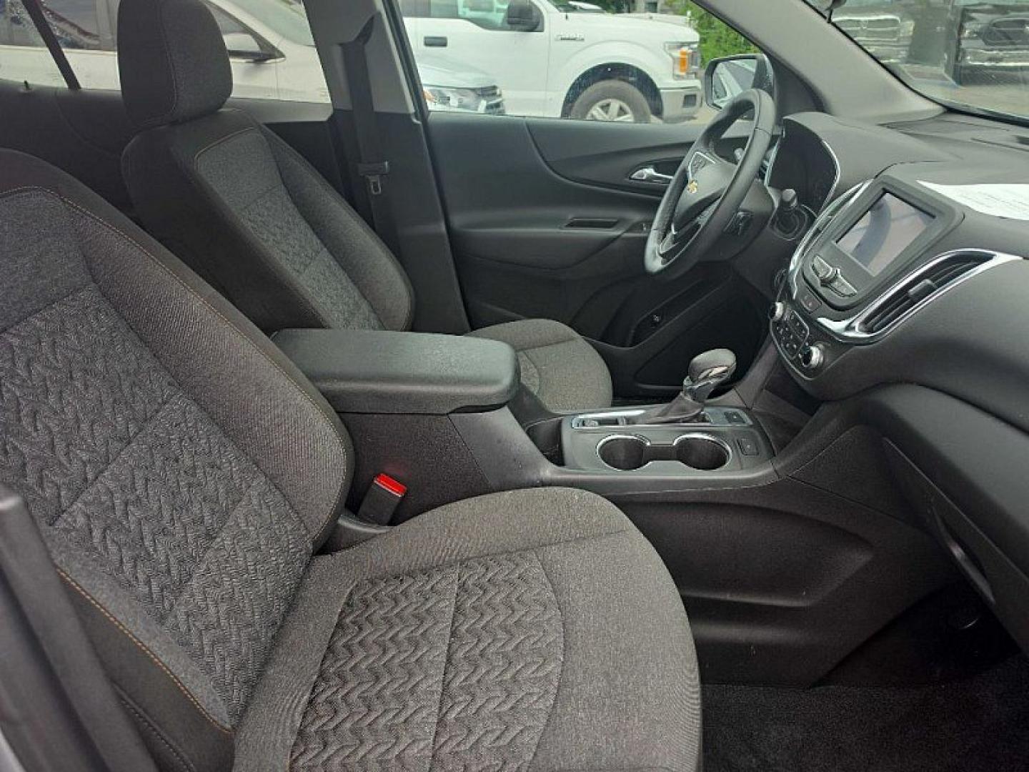 2024 GRAY /BLACK Chevrolet Equinox LT AWD (3GNAXUEG1RL) with an 1.5L L4 DOHC 16V TURBO engine, 6A transmission, located at 3304 Woodville Road, Northwood, OH, 43619, (419) 210-8019, 41.612694, -83.480743 - Your #1 Destination for Auto Loans and mdash;No Matter Your Credit!At our dealership, we believe everyone deserves the opportunity to drive their dream car and mdash;whether you have good credit, bad credit, or no credit at all. With a wide selection of hundreds of cars, trucks, and SUVs, you'll fin- Photo#28