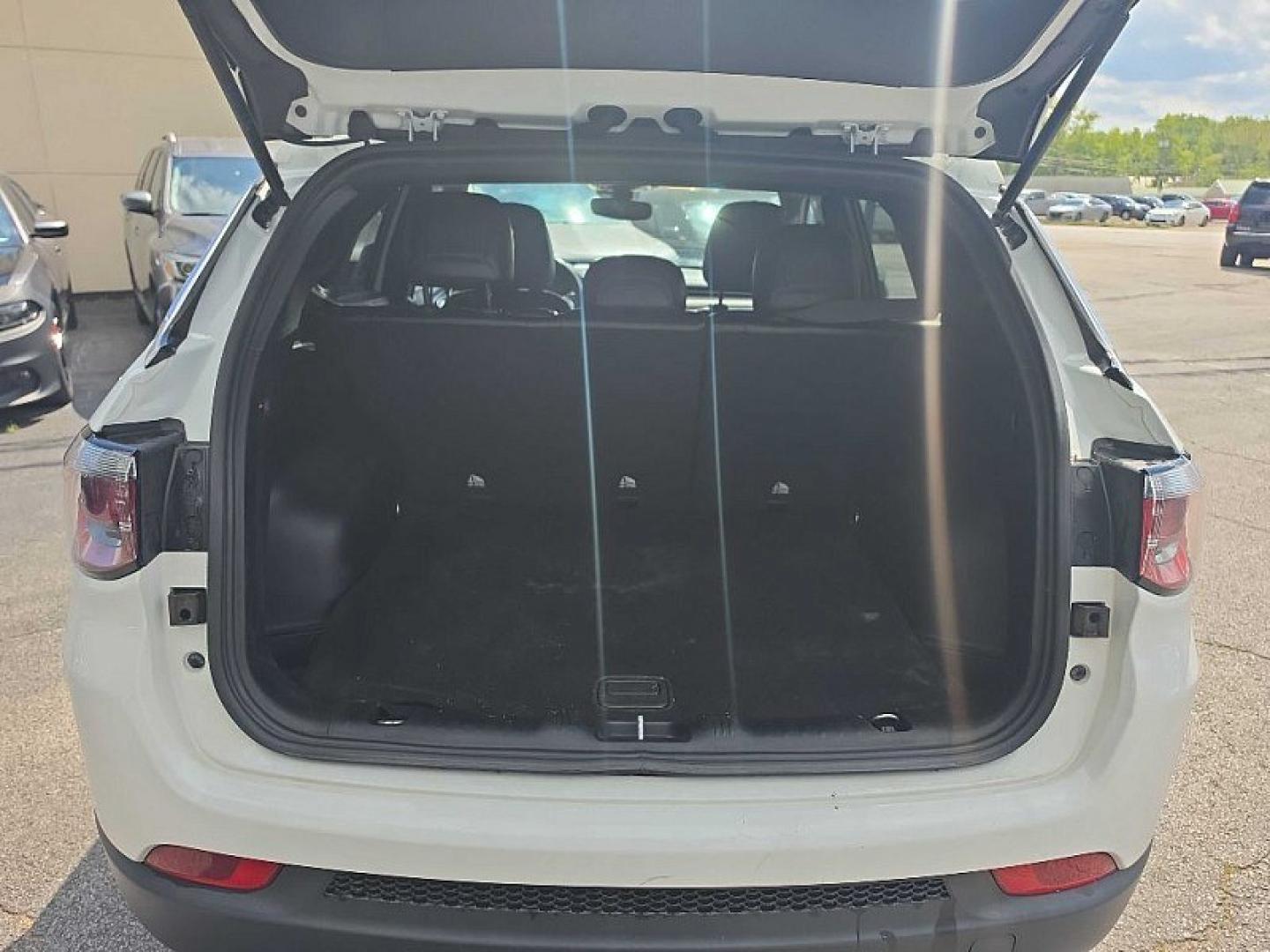 2023 WHITE /BLACK Jeep Compass Latitude (3C4NJDBN2PT) with an 2.0L L4 DOHC 16V TURBO engine, Automatic 8-Spd transmission, located at 3304 Woodville Road, Northwood, OH, 43619, (419) 210-8019, 41.612694, -83.480743 - Your #1 Destination for Auto Loans and mdash;No Matter Your Credit!At our dealership, we believe everyone deserves the opportunity to drive their dream car and mdash;whether you have good credit, bad credit, or no credit at all. With a wide selection of hundreds of cars, trucks, and SUVs, you'll fin- Photo#11