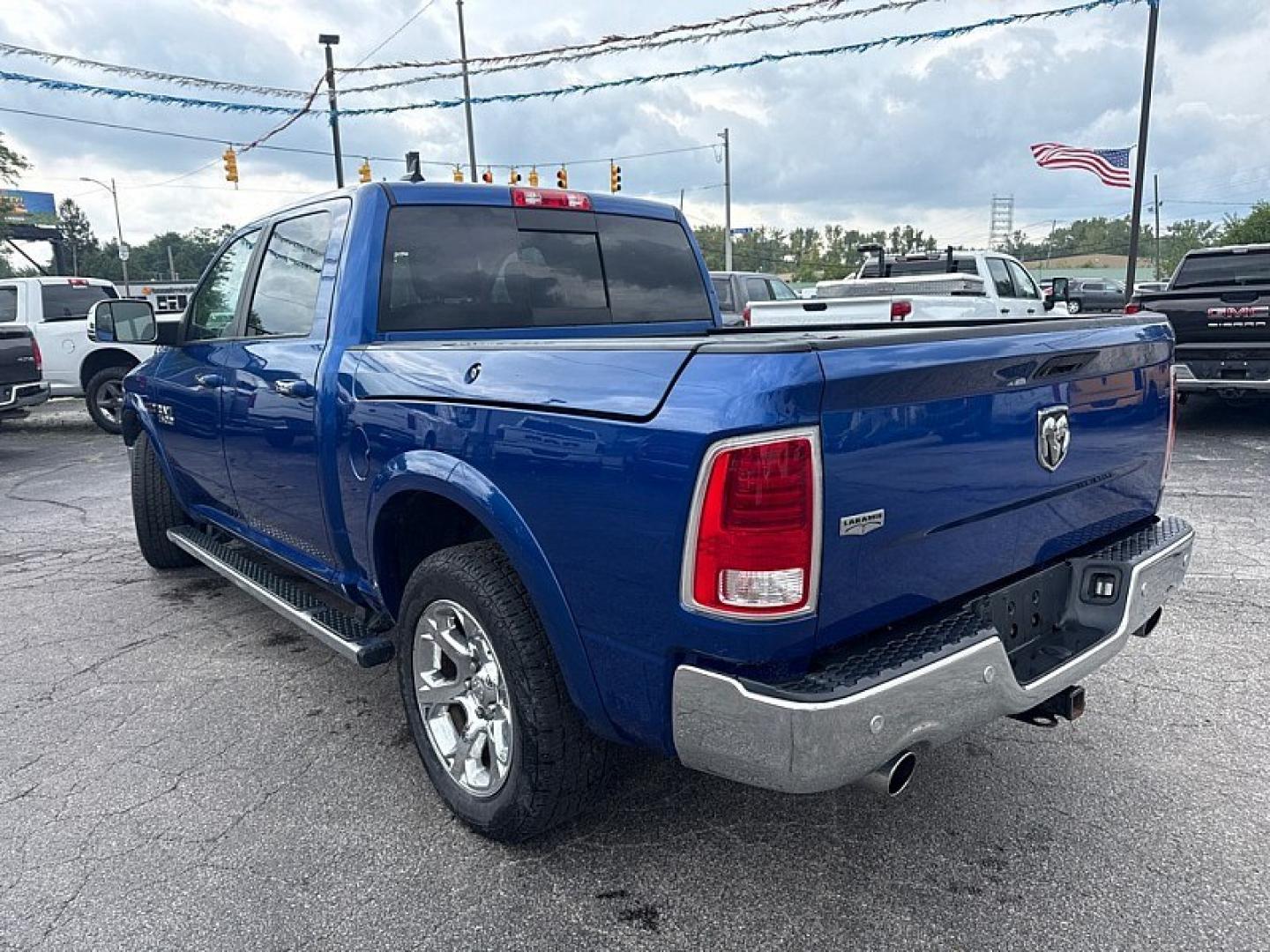 2018 BLUE /BLACK RAM 1500 Laramie Crew Cab SWB 4WD (1C6RR7NM8JS) with an 3.0L V6 DIESEL engine, 8A transmission, located at 3304 Woodville Road, Northwood, OH, 43619, (419) 210-8019, 41.612694, -83.480743 - Your #1 Destination for Auto Loans and mdash;No Matter Your Credit!At our dealership, we believe everyone deserves the opportunity to drive their dream car and mdash;whether you have good credit, bad credit, or no credit at all. With a wide selection of hundreds of cars, trucks, and SUVs, you'll fin- Photo#2