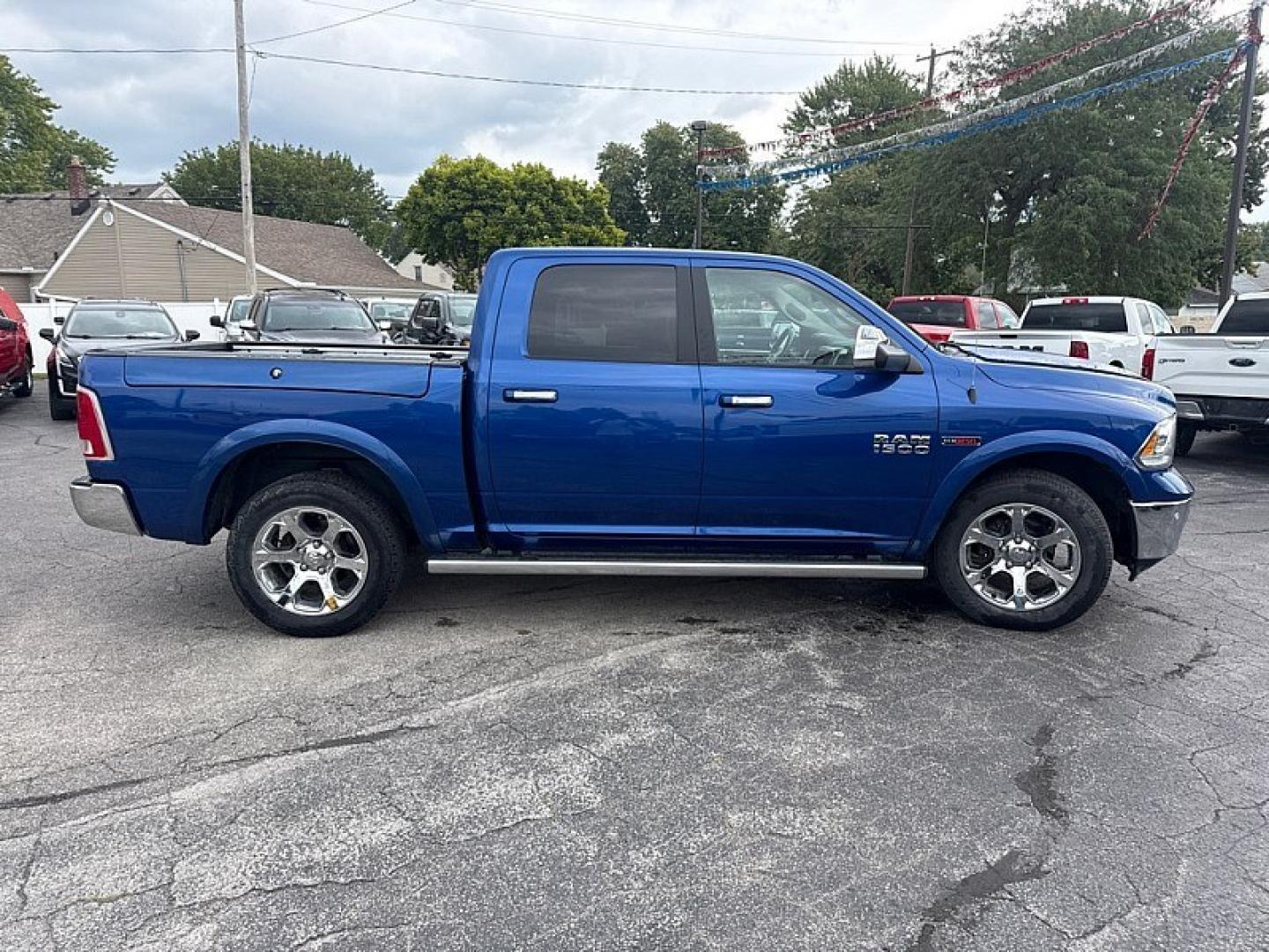 2018 BLUE /BLACK RAM 1500 Laramie Crew Cab SWB 4WD (1C6RR7NM8JS) with an 3.0L V6 DIESEL engine, 8A transmission, located at 3304 Woodville Road, Northwood, OH, 43619, (419) 210-8019, 41.612694, -83.480743 - Your #1 Destination for Auto Loans and mdash;No Matter Your Credit!At our dealership, we believe everyone deserves the opportunity to drive their dream car and mdash;whether you have good credit, bad credit, or no credit at all. With a wide selection of hundreds of cars, trucks, and SUVs, you'll fin- Photo#5