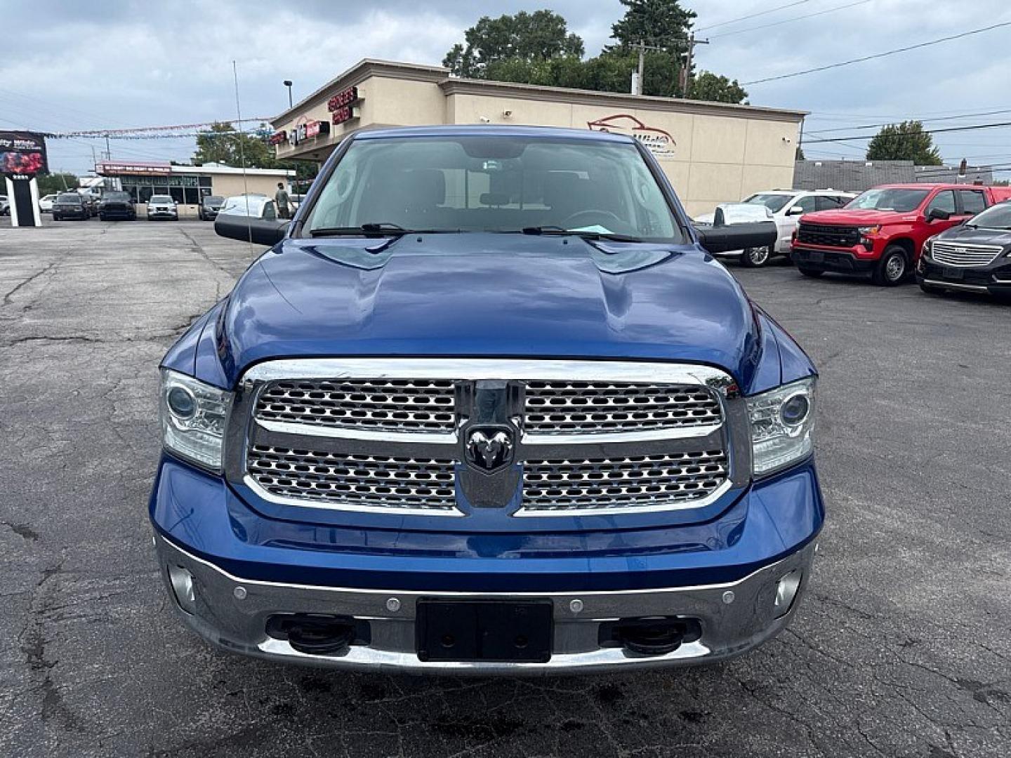 2018 BLUE /BLACK RAM 1500 Laramie Crew Cab SWB 4WD (1C6RR7NM8JS) with an 3.0L V6 DIESEL engine, 8A transmission, located at 3304 Woodville Road, Northwood, OH, 43619, (419) 210-8019, 41.612694, -83.480743 - Your #1 Destination for Auto Loans and mdash;No Matter Your Credit!At our dealership, we believe everyone deserves the opportunity to drive their dream car and mdash;whether you have good credit, bad credit, or no credit at all. With a wide selection of hundreds of cars, trucks, and SUVs, you'll fin- Photo#7