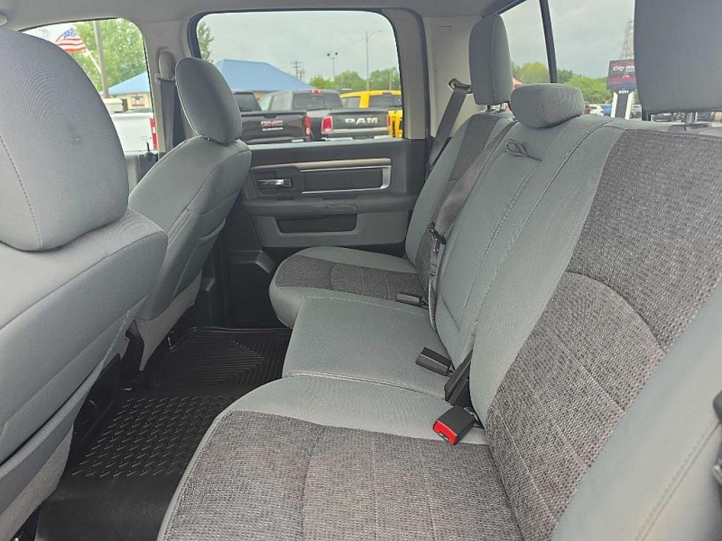 2019 BLACK /BLACK RAM 1500 SLT Crew Cab SWB 4WD (1C6RR7LT9KS) with an 5.7L V8 OHV 16V engine, 8A transmission, located at 3304 Woodville Road, Northwood, OH, 43619, (419) 210-8019, 41.612694, -83.480743 - Your #1 Destination for Auto Loans and mdash;No Matter Your Credit!At our dealership, we believe everyone deserves the opportunity to drive their dream car and mdash;whether you have good credit, bad credit, or no credit at all. With a wide selection of hundreds of cars, trucks, and SUVs, you'll fin- Photo#11