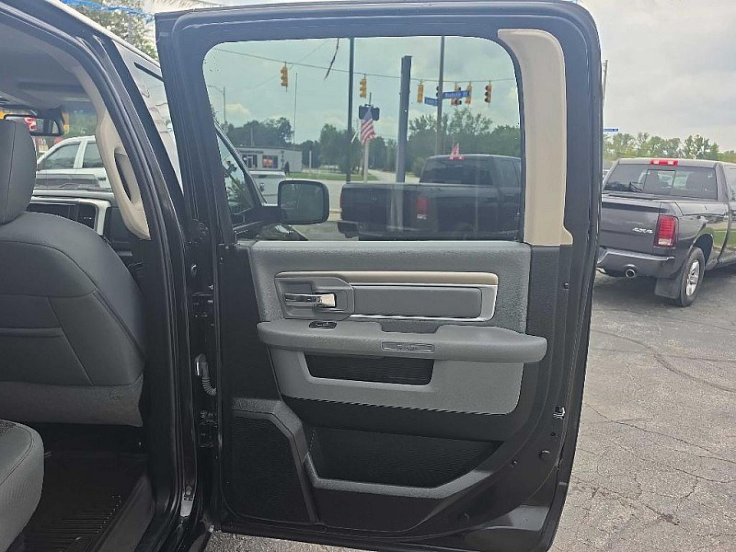 2019 BLACK /BLACK RAM 1500 SLT Crew Cab SWB 4WD (1C6RR7LT9KS) with an 5.7L V8 OHV 16V engine, 8A transmission, located at 3304 Woodville Road, Northwood, OH, 43619, (419) 210-8019, 41.612694, -83.480743 - Your #1 Destination for Auto Loans and mdash;No Matter Your Credit!At our dealership, we believe everyone deserves the opportunity to drive their dream car and mdash;whether you have good credit, bad credit, or no credit at all. With a wide selection of hundreds of cars, trucks, and SUVs, you'll fin- Photo#14
