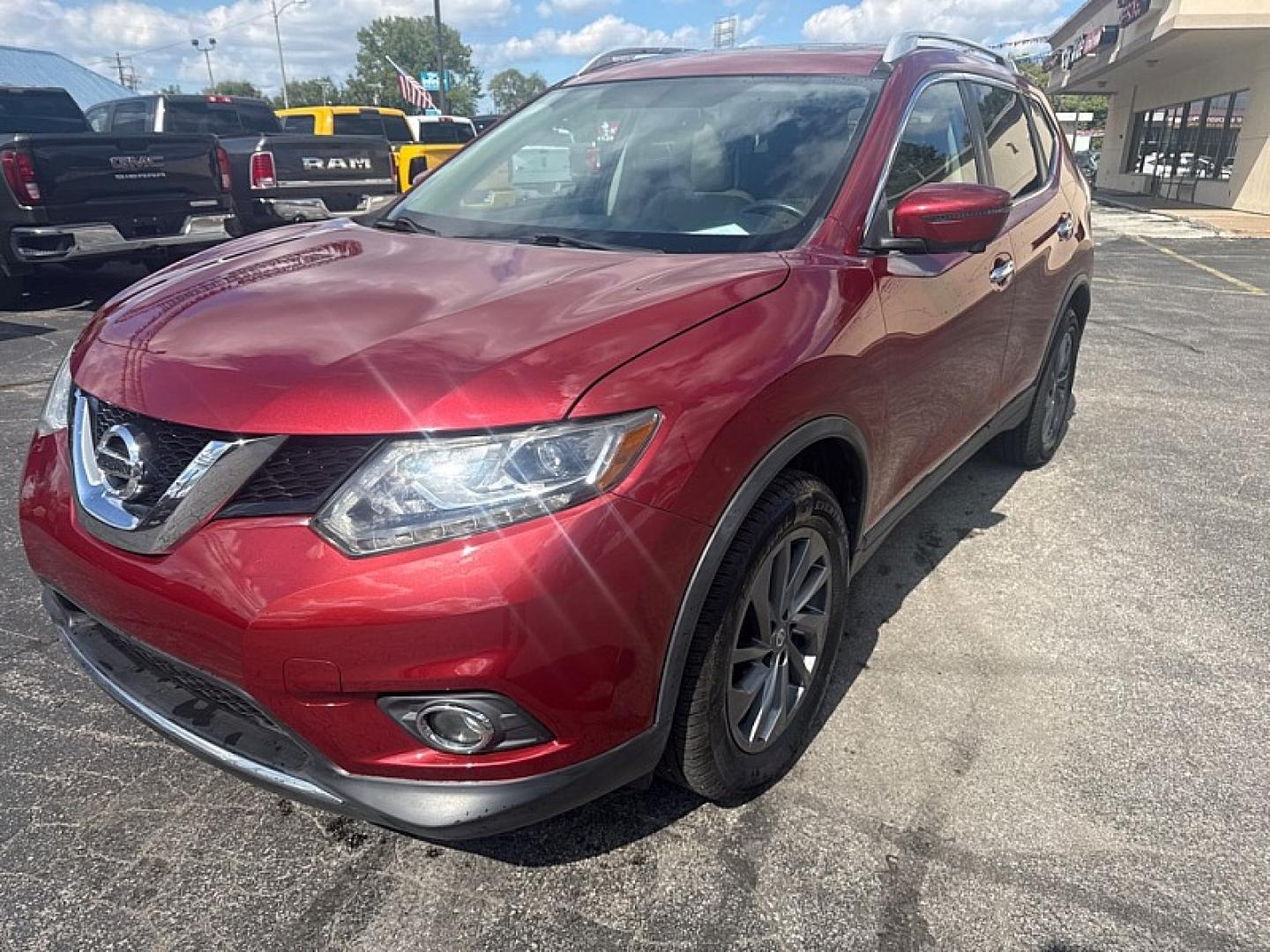 2016 RED /BLACK Nissan Rogue S AWD (5N1AT2MV7GC) with an 2.5L L4 DOHC 16V engine, CVT transmission, located at 3304 Woodville Road, Northwood, OH, 43619, (419) 210-8019, 41.612694, -83.480743- Photo#0