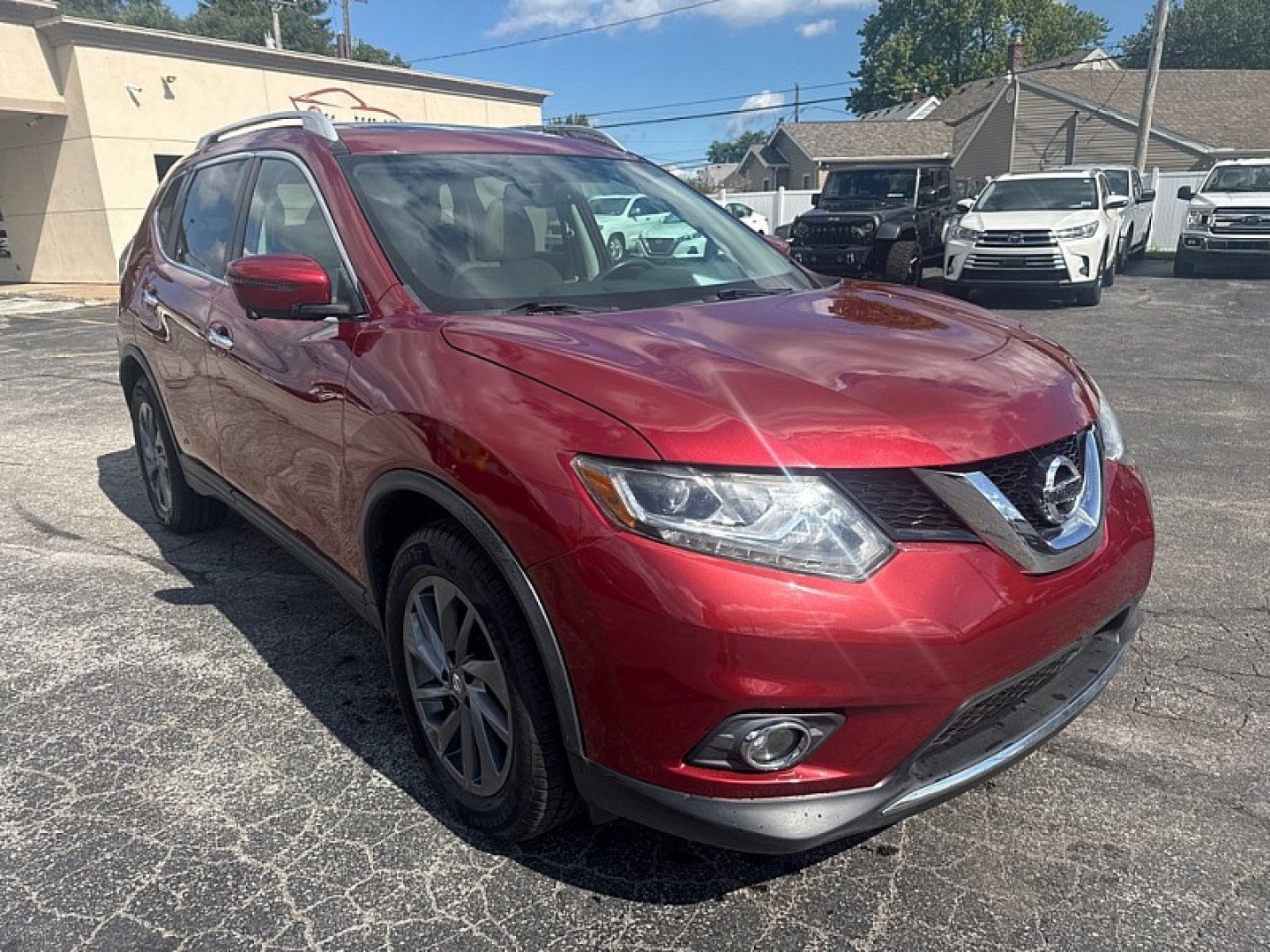 2016 RED /BLACK Nissan Rogue S AWD (5N1AT2MV7GC) with an 2.5L L4 DOHC 16V engine, CVT transmission, located at 3304 Woodville Road, Northwood, OH, 43619, (419) 210-8019, 41.612694, -83.480743- Photo#6