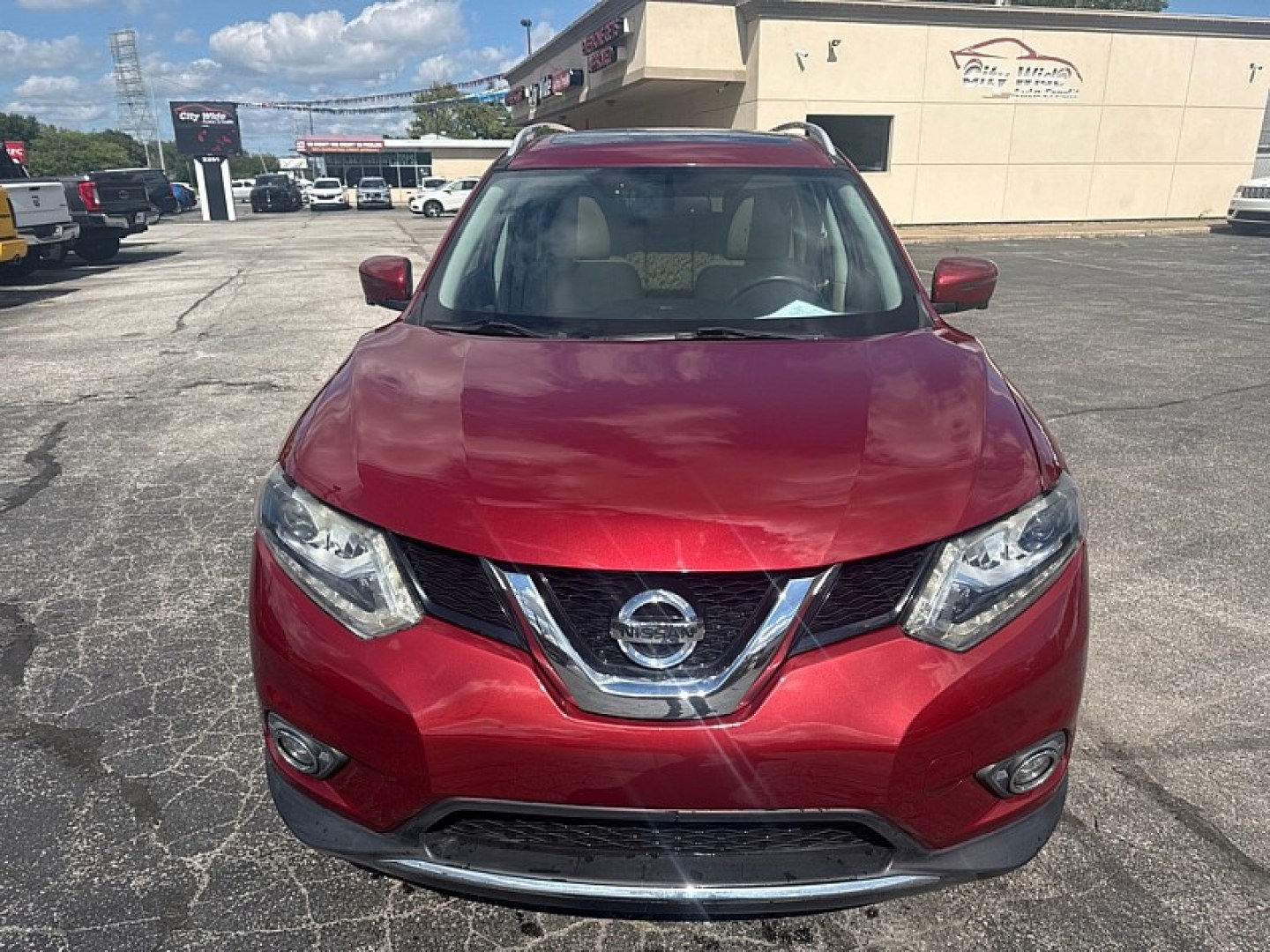 2016 RED /BLACK Nissan Rogue S AWD (5N1AT2MV7GC) with an 2.5L L4 DOHC 16V engine, CVT transmission, located at 3304 Woodville Road, Northwood, OH, 43619, (419) 210-8019, 41.612694, -83.480743- Photo#7