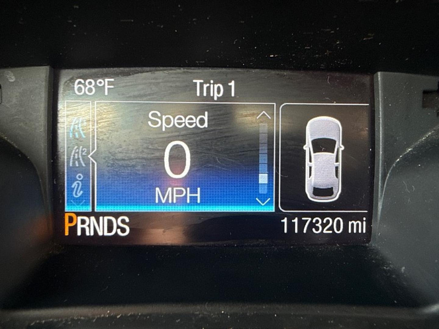 2016 GRAY /BLACK Ford Escape SE 4WD (1FMCU9GX9GU) with an 1.6L L4 DOHC 16V engine, 6A transmission, located at 3304 Woodville Road, Northwood, OH, 43619, (419) 210-8019, 41.612694, -83.480743 - Your #1 Destination for Auto Loans and mdash;No Matter Your Credit!At our dealership, we believe everyone deserves the opportunity to drive their dream car and mdash;whether you have good credit, bad credit, or no credit at all. With a wide selection of hundreds of cars, trucks, and SUVs, you'll fin- Photo#8