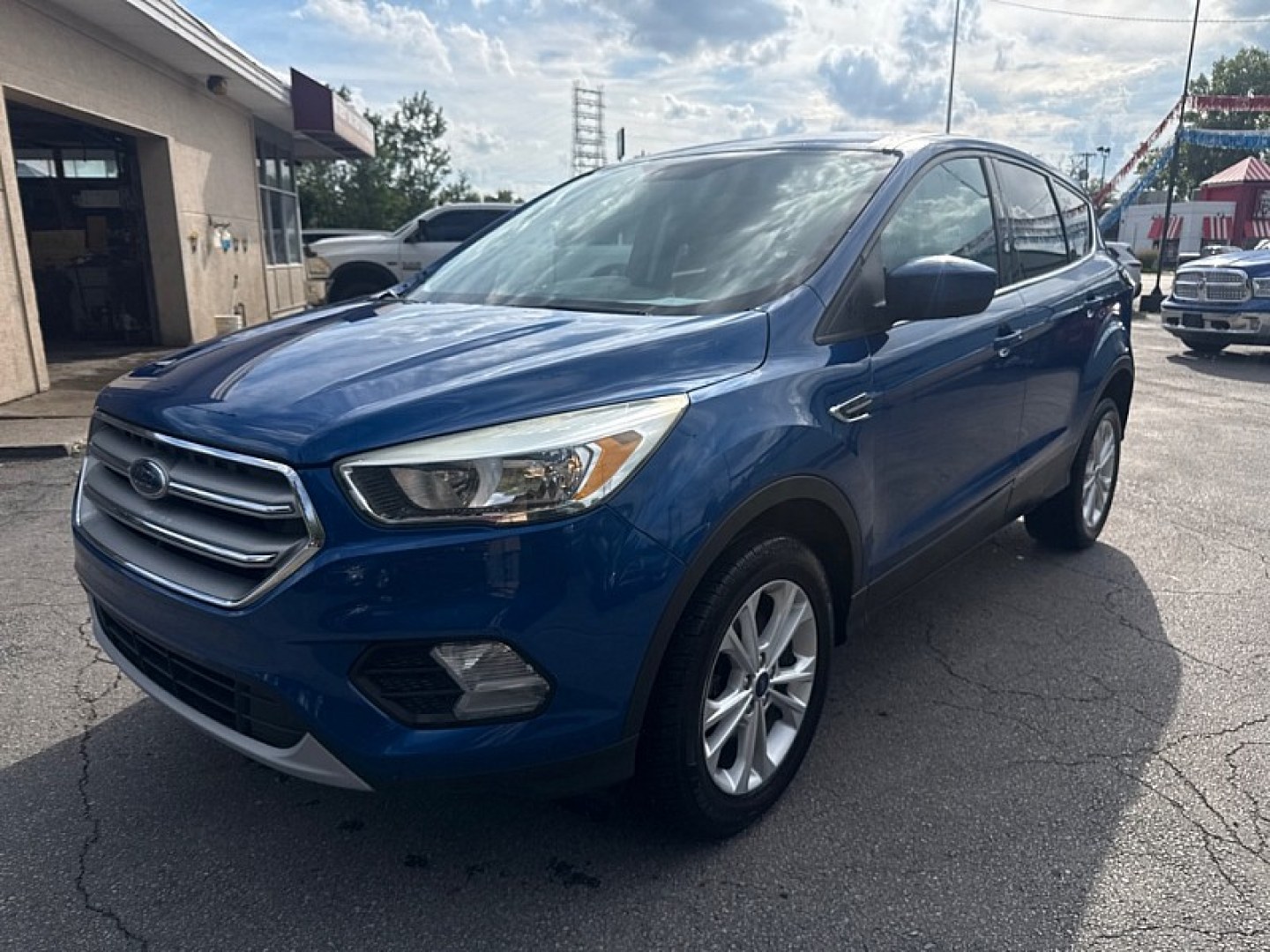2017 BLUE /BLACK Ford Escape SE 4WD (1FMCU9GD0HU) with an 1.5L L4 DOHC 16V engine, 6A transmission, located at 3304 Woodville Road, Northwood, OH, 43619, (419) 210-8019, 41.612694, -83.480743 - Your #1 Destination for Auto Loans and mdash;No Matter Your Credit!At our dealership, we believe everyone deserves the opportunity to drive their dream car and mdash;whether you have good credit, bad credit, or no credit at all. With a wide selection of hundreds of cars, trucks, and SUVs, you'll fin- Photo#0