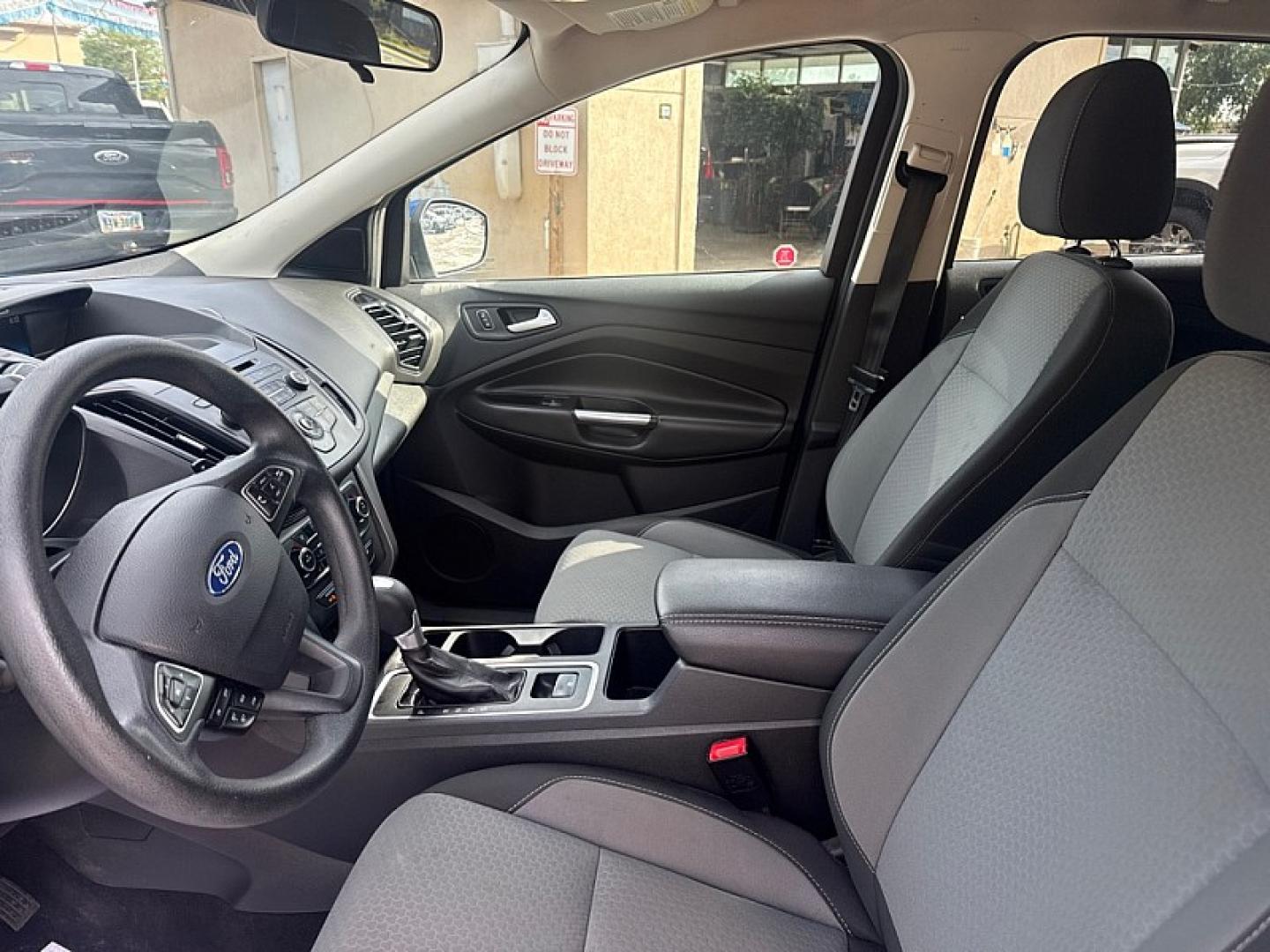 2017 BLUE /BLACK Ford Escape SE 4WD (1FMCU9GD0HU) with an 1.5L L4 DOHC 16V engine, 6A transmission, located at 3304 Woodville Road, Northwood, OH, 43619, (419) 210-8019, 41.612694, -83.480743 - Your #1 Destination for Auto Loans and mdash;No Matter Your Credit!At our dealership, we believe everyone deserves the opportunity to drive their dream car and mdash;whether you have good credit, bad credit, or no credit at all. With a wide selection of hundreds of cars, trucks, and SUVs, you'll fin- Photo#9