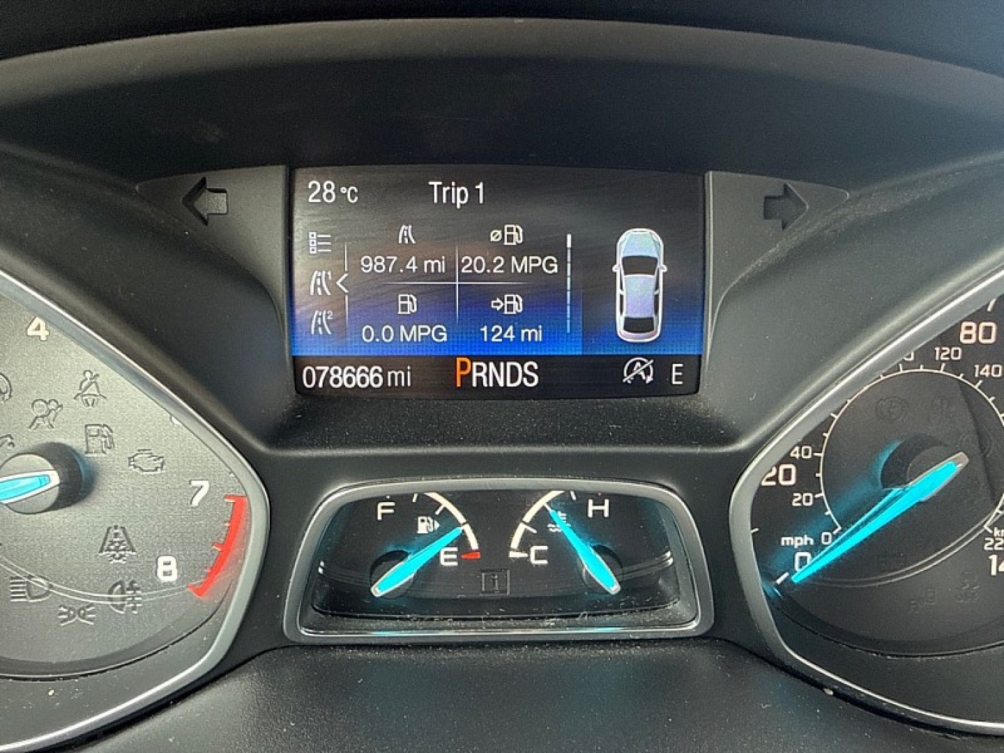 2017 BLUE /BLACK Ford Escape SE 4WD (1FMCU9GD0HU) with an 1.5L L4 DOHC 16V engine, 6A transmission, located at 3304 Woodville Road, Northwood, OH, 43619, (419) 210-8019, 41.612694, -83.480743 - Your #1 Destination for Auto Loans and mdash;No Matter Your Credit!At our dealership, we believe everyone deserves the opportunity to drive their dream car and mdash;whether you have good credit, bad credit, or no credit at all. With a wide selection of hundreds of cars, trucks, and SUVs, you'll fin- Photo#16