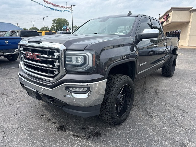 photo of 2016 GMC Sierra 1500 SLT Double Cab 4WD