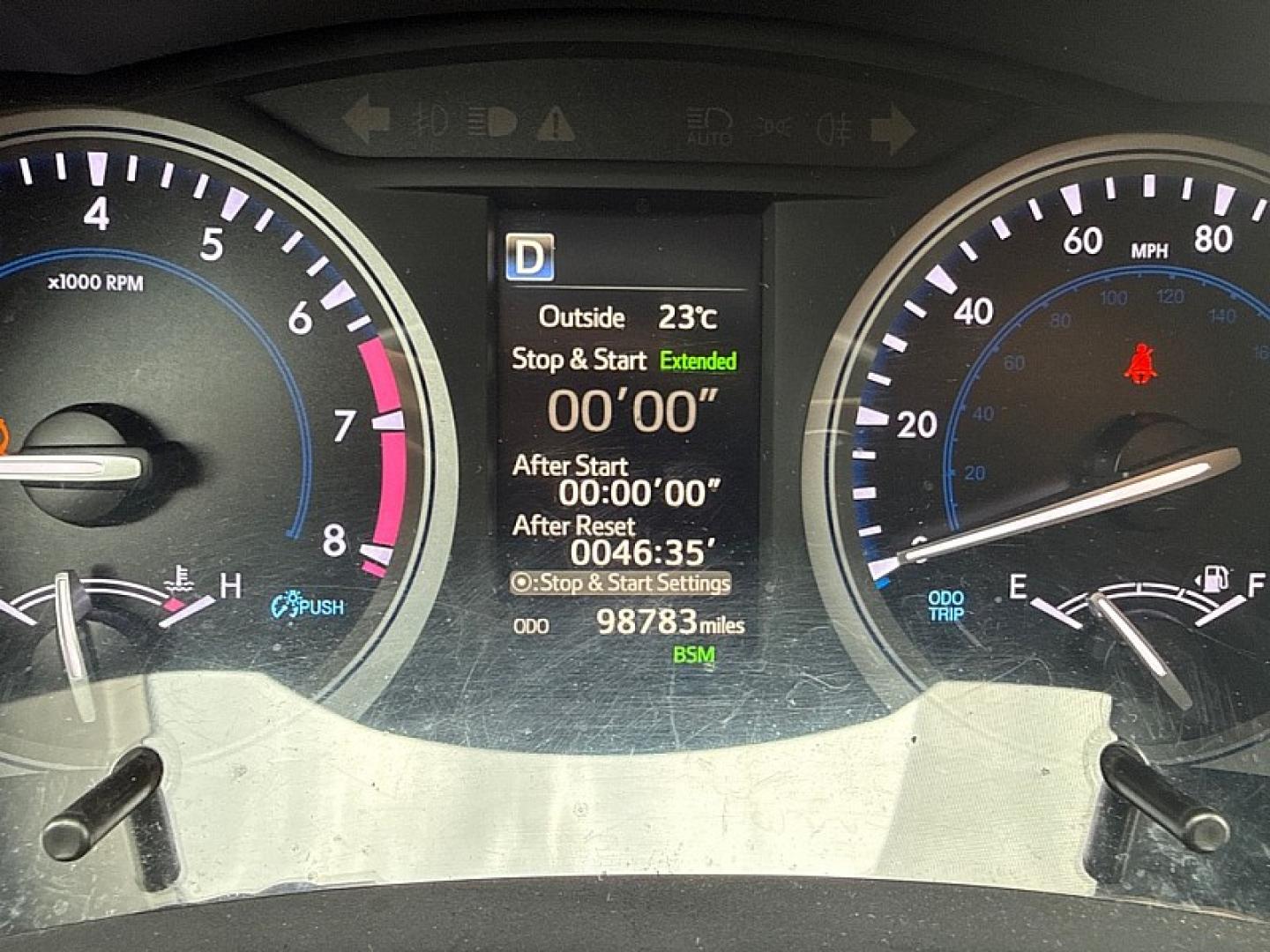 2017 WHITE /BLACK Toyota Highlander Limited AWD V6 (5TDDZRFH3HS) with an 3.5L V6 DOHC 24V engine, 6A transmission, located at 3304 Woodville Road, Northwood, OH, 43619, (419) 210-8019, 41.612694, -83.480743 - Your #1 Destination for Auto Loans and mdash;No Matter Your Credit!At our dealership, we believe everyone deserves the opportunity to drive their dream car and mdash;whether you have good credit, bad credit, or no credit at all. With a wide selection of hundreds of cars, trucks, and SUVs, you'll fin- Photo#16