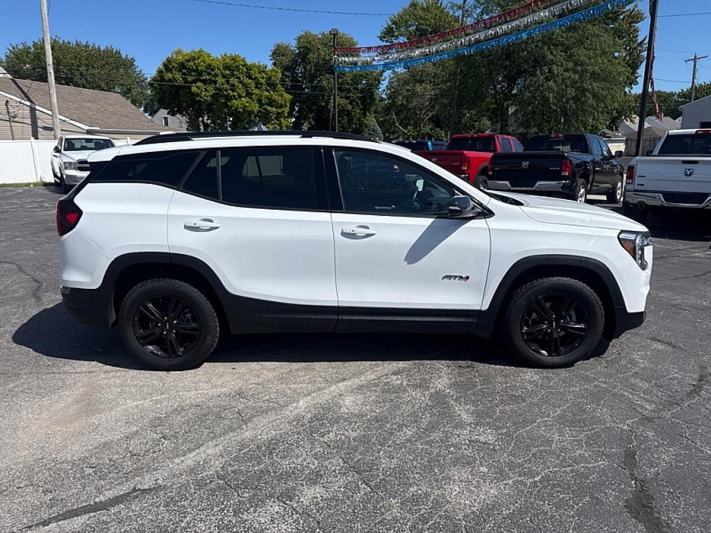 2024 WHITE /BLACK GMC Terrain AT4 AWD (3GKALYEG4RL) with an 1.4L L4 DOHC 16V TURBO engine, 6A transmission, located at 3304 Woodville Road, Northwood, OH, 43619, (419) 210-8019, 41.612694, -83.480743 - Your #1 Destination for Auto Loans and mdash;No Matter Your Credit!At our dealership, we believe everyone deserves the opportunity to drive their dream car and mdash;whether you have good credit, bad credit, or no credit at all. With a wide selection of hundreds of cars, trucks, and SUVs, you'll fin- Photo#5