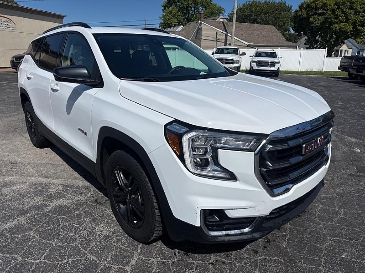 2024 WHITE /BLACK GMC Terrain AT4 AWD (3GKALYEG4RL) with an 1.4L L4 DOHC 16V TURBO engine, 6A transmission, located at 3304 Woodville Road, Northwood, OH, 43619, (419) 210-8019, 41.612694, -83.480743 - Your #1 Destination for Auto Loans and mdash;No Matter Your Credit!At our dealership, we believe everyone deserves the opportunity to drive their dream car and mdash;whether you have good credit, bad credit, or no credit at all. With a wide selection of hundreds of cars, trucks, and SUVs, you'll fin- Photo#6