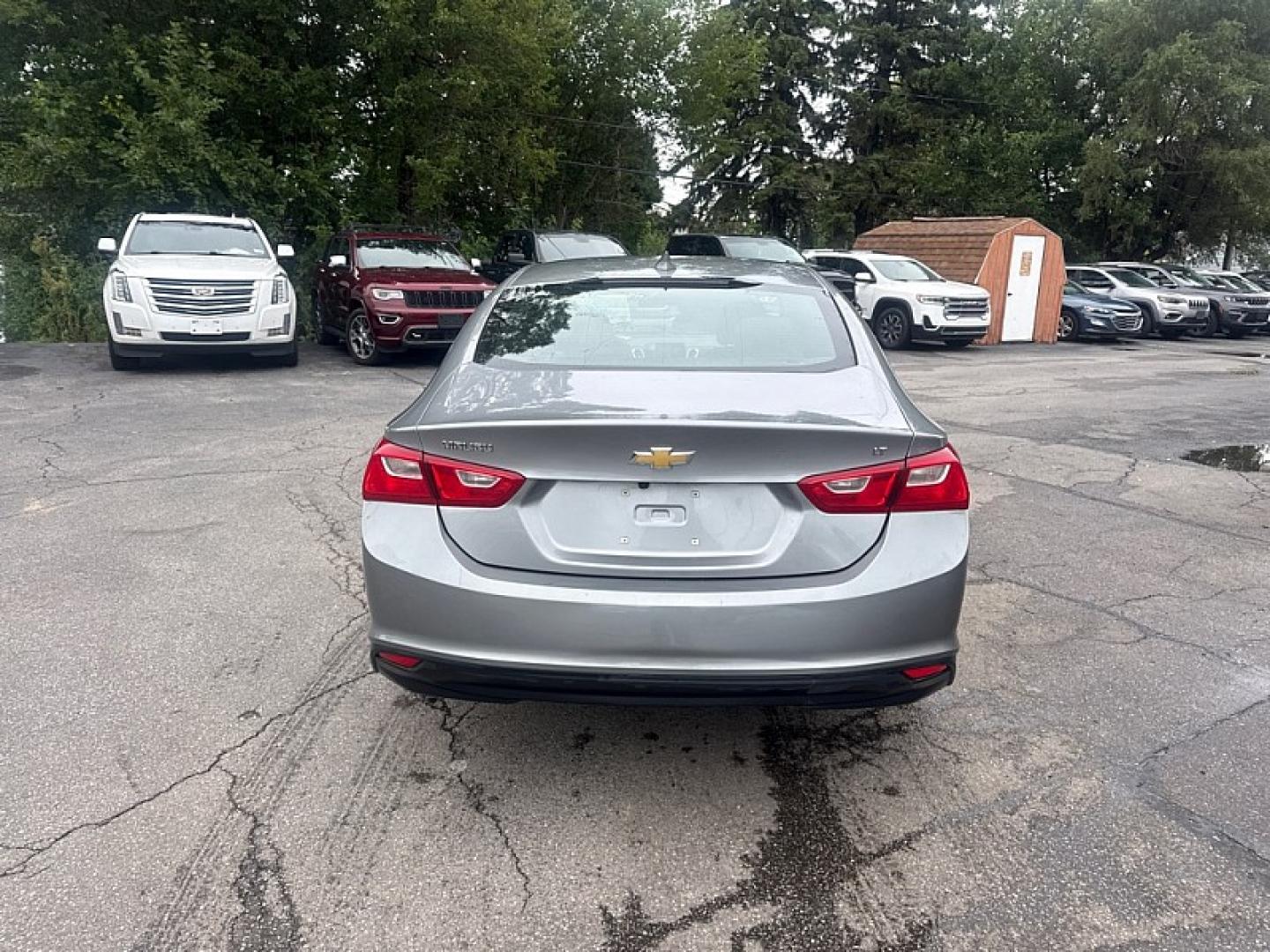2023 GRAY /GRAY Chevrolet Malibu 1LT (1G1ZD5STXPF) with an 1.5L L4 DOHC 16V engine, 6A transmission, located at 3304 Woodville Road, Northwood, OH, 43619, (419) 210-8019, 41.612694, -83.480743 - Your #1 Destination for Auto Loans and mdash;No Matter Your Credit!At our dealership, we believe everyone deserves the opportunity to drive their dream car and mdash;whether you have good credit, bad credit, or no credit at all. With a wide selection of hundreds of cars, trucks, and SUVs, you'll fin- Photo#3