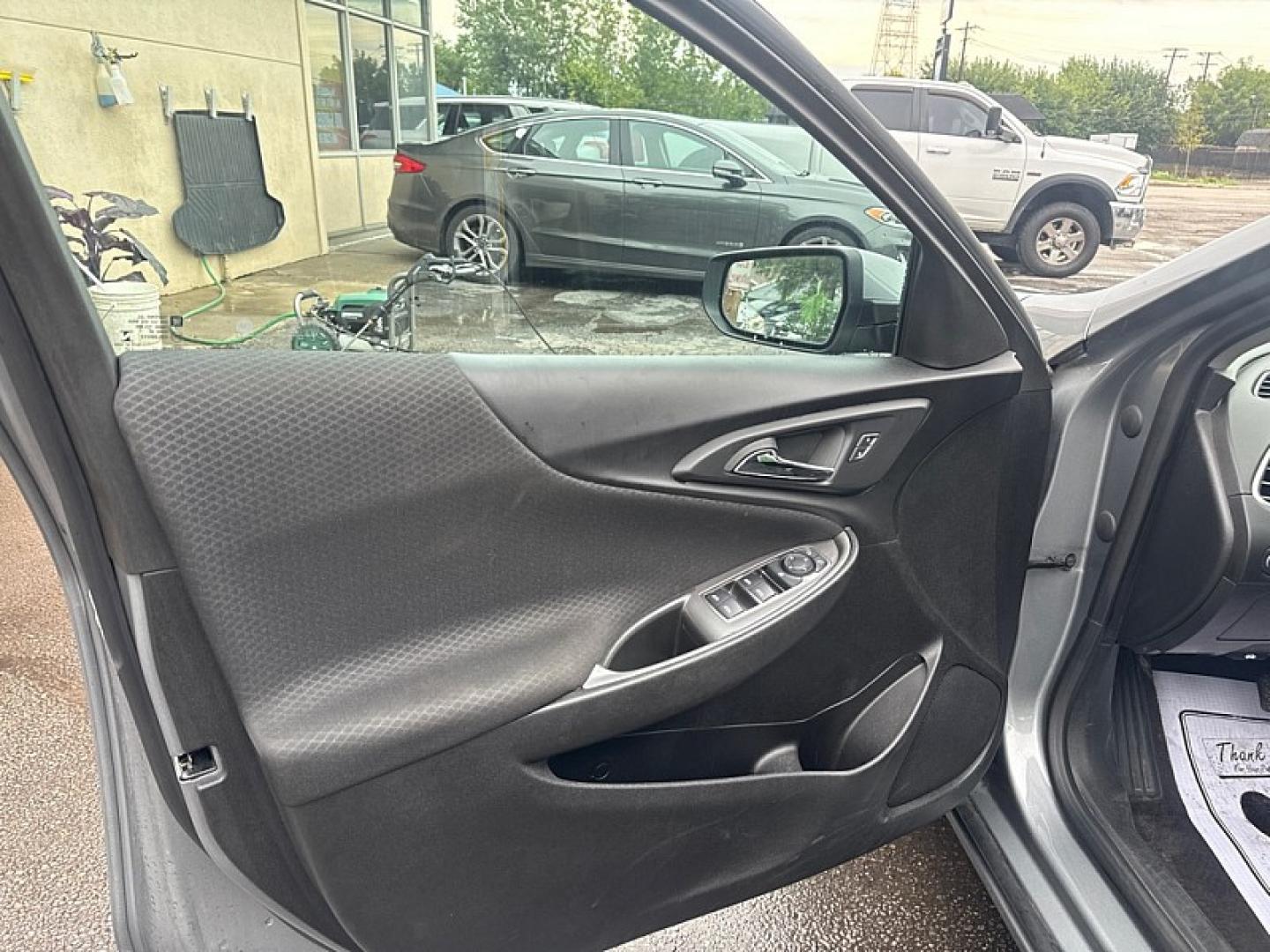 2023 GRAY /GRAY Chevrolet Malibu 1LT (1G1ZD5STXPF) with an 1.5L L4 DOHC 16V engine, 6A transmission, located at 3304 Woodville Road, Northwood, OH, 43619, (419) 210-8019, 41.612694, -83.480743 - Your #1 Destination for Auto Loans and mdash;No Matter Your Credit!At our dealership, we believe everyone deserves the opportunity to drive their dream car and mdash;whether you have good credit, bad credit, or no credit at all. With a wide selection of hundreds of cars, trucks, and SUVs, you'll fin- Photo#13