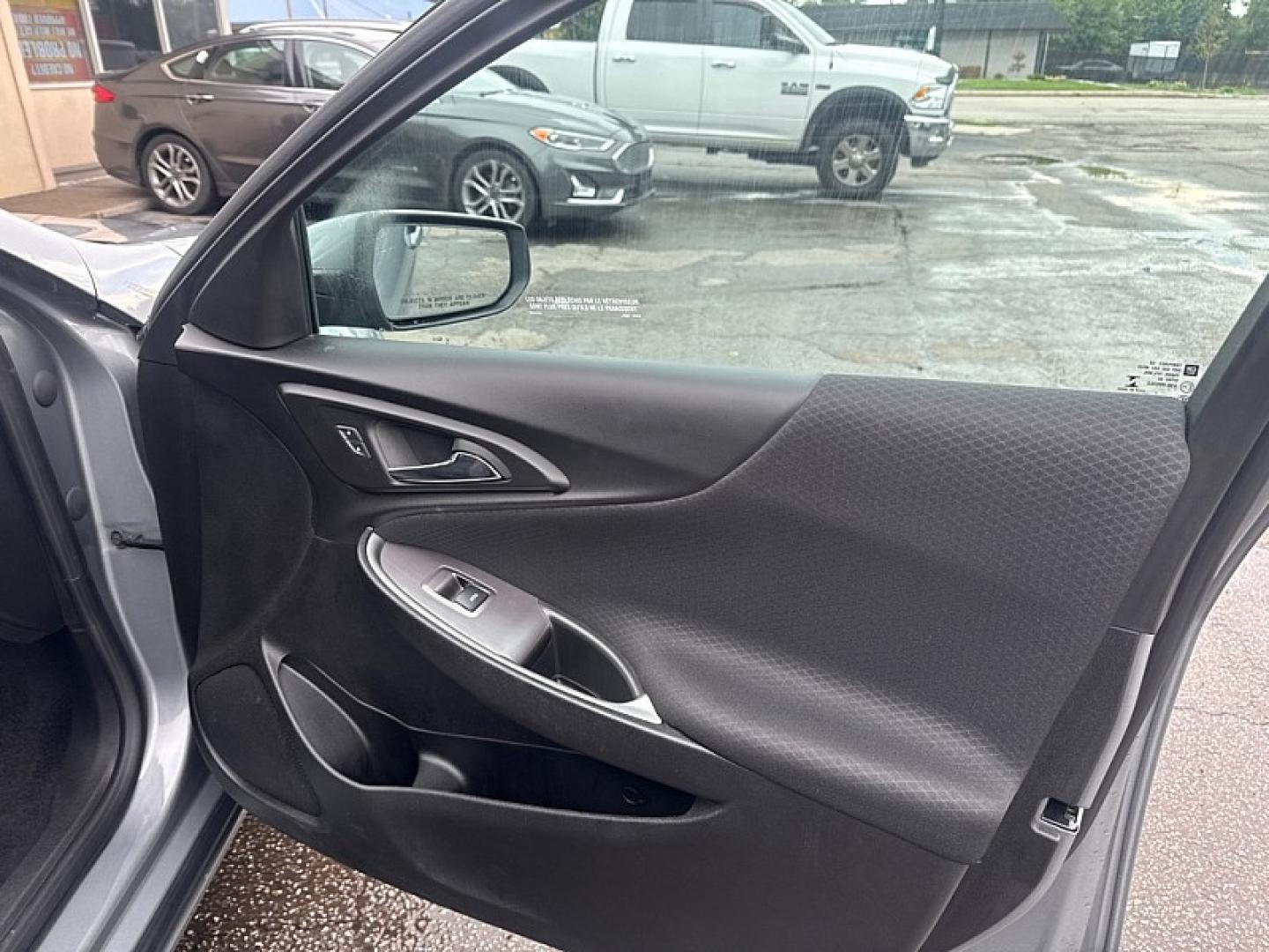 2023 GRAY /GRAY Chevrolet Malibu 1LT (1G1ZD5STXPF) with an 1.5L L4 DOHC 16V engine, 6A transmission, located at 3304 Woodville Road, Northwood, OH, 43619, (419) 210-8019, 41.612694, -83.480743 - Your #1 Destination for Auto Loans and mdash;No Matter Your Credit!At our dealership, we believe everyone deserves the opportunity to drive their dream car and mdash;whether you have good credit, bad credit, or no credit at all. With a wide selection of hundreds of cars, trucks, and SUVs, you'll fin- Photo#20
