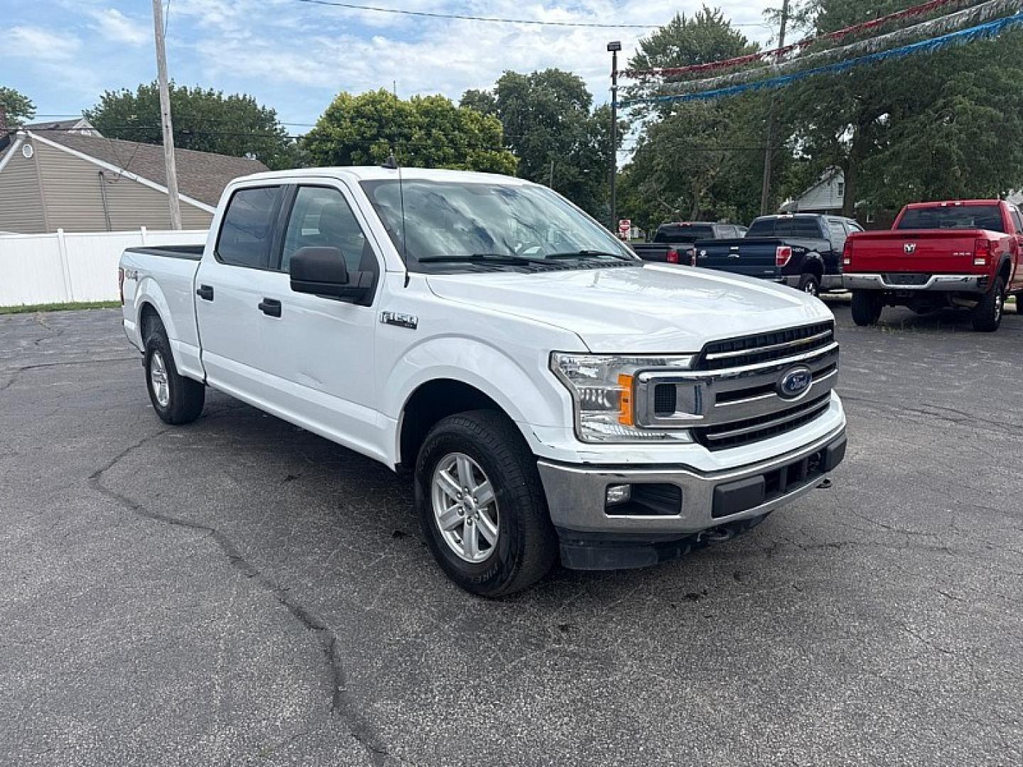 2019 WHITE /GRAY Ford F-150 King Ranch SuperCrew 6.5-ft. 4WD (1FTFW1E48KF) with an 3.5L V6 DOHC 24V engine, 6A transmission, located at 3304 Woodville Road, Northwood, OH, 43619, (419) 210-8019, 41.612694, -83.480743- Photo#6