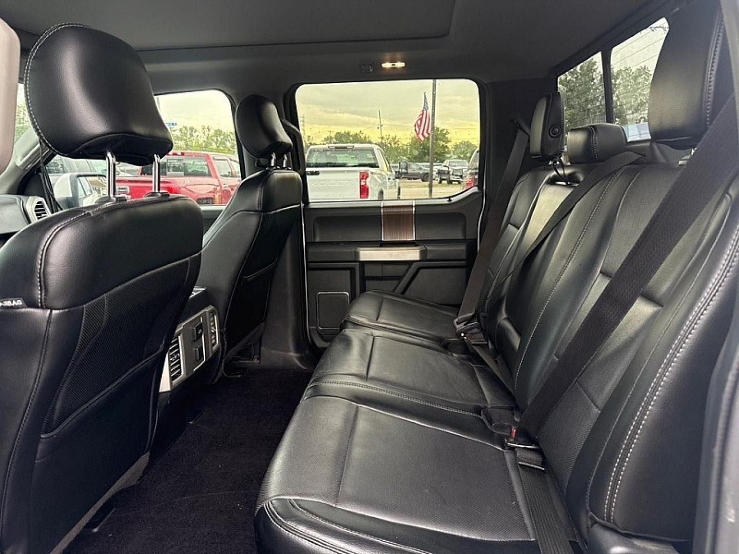 2019 WHITE /GRAY Ford F-150 King Ranch SuperCrew 6.5-ft. 4WD (1FTFW1E48KF) with an 3.5L V6 DOHC 24V engine, 6A transmission, located at 3304 Woodville Road, Northwood, OH, 43619, (419) 210-8019, 41.612694, -83.480743- Photo#80