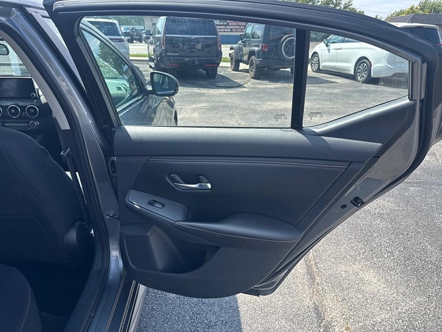 2024 GRAY /BLACK Nissan Sentra SR (3N1AB8DVXRY) with an 1.8L L4 SFI DOHC 16V engine, CVT transmission, located at 3304 Woodville Road, Northwood, OH, 43619, (419) 210-8019, 41.612694, -83.480743- Photo#13