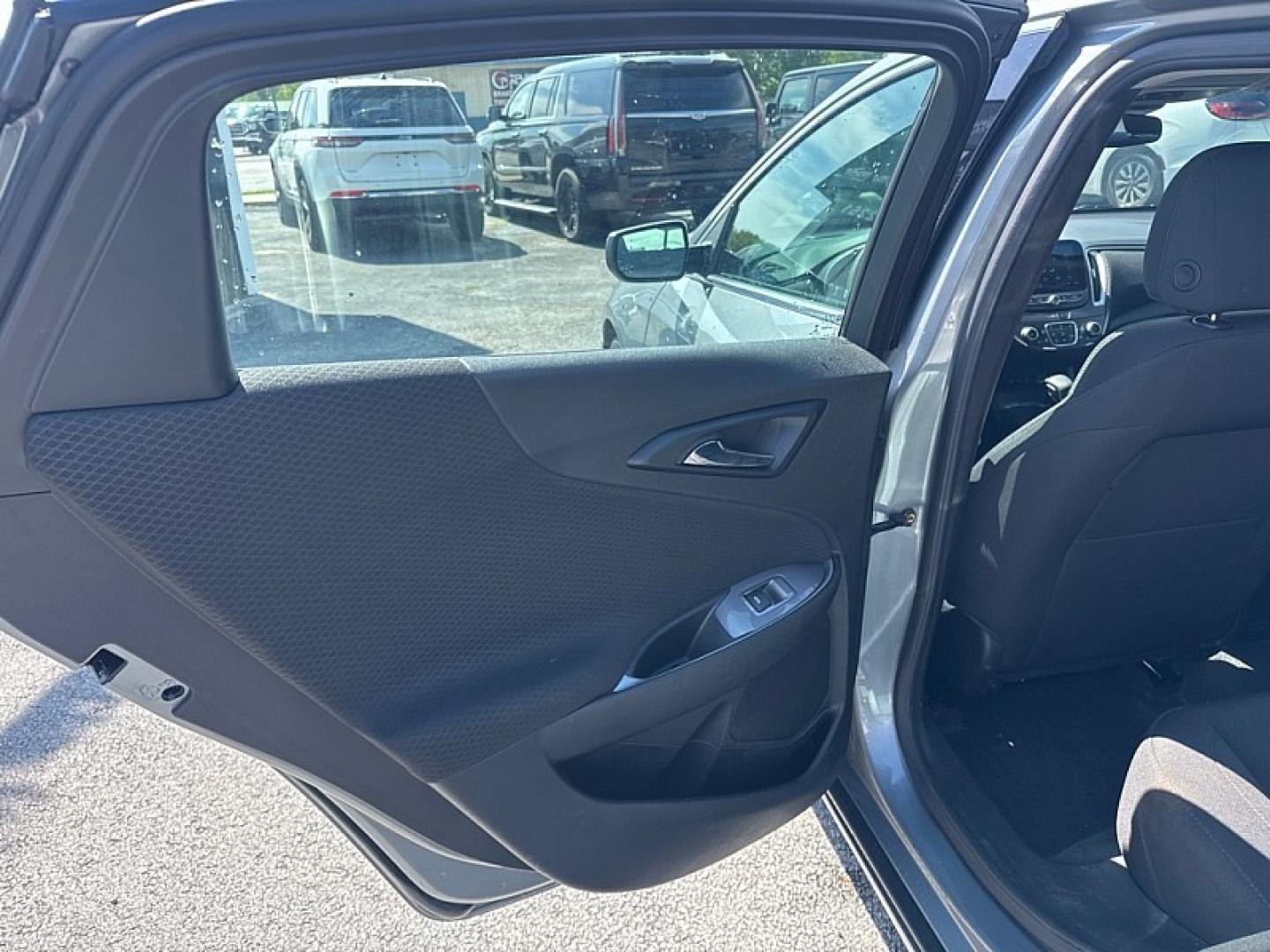2024 GRAY /BLACK Chevrolet Malibu 1LT (1G1ZD5ST6RF) with an 1.5L L4 DOHC 16V engine, 6A transmission, located at 3304 Woodville Road, Northwood, OH, 43619, (419) 210-8019, 41.612694, -83.480743- Photo#10