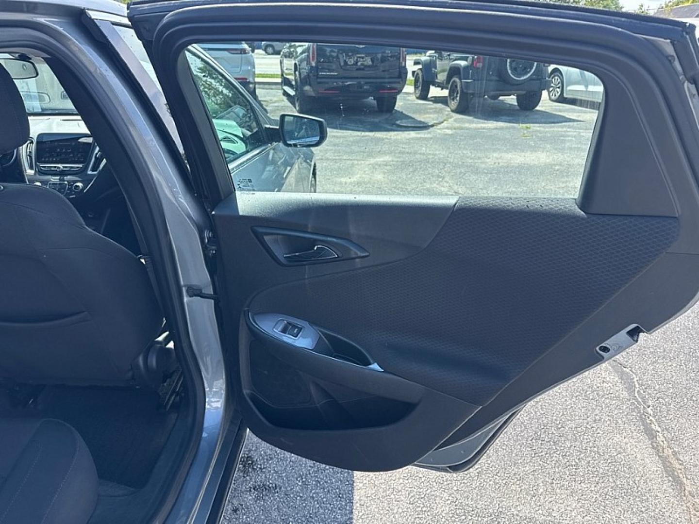 2024 GRAY /BLACK Chevrolet Malibu 1LT (1G1ZD5ST6RF) with an 1.5L L4 DOHC 16V engine, 6A transmission, located at 3304 Woodville Road, Northwood, OH, 43619, (419) 210-8019, 41.612694, -83.480743- Photo#13
