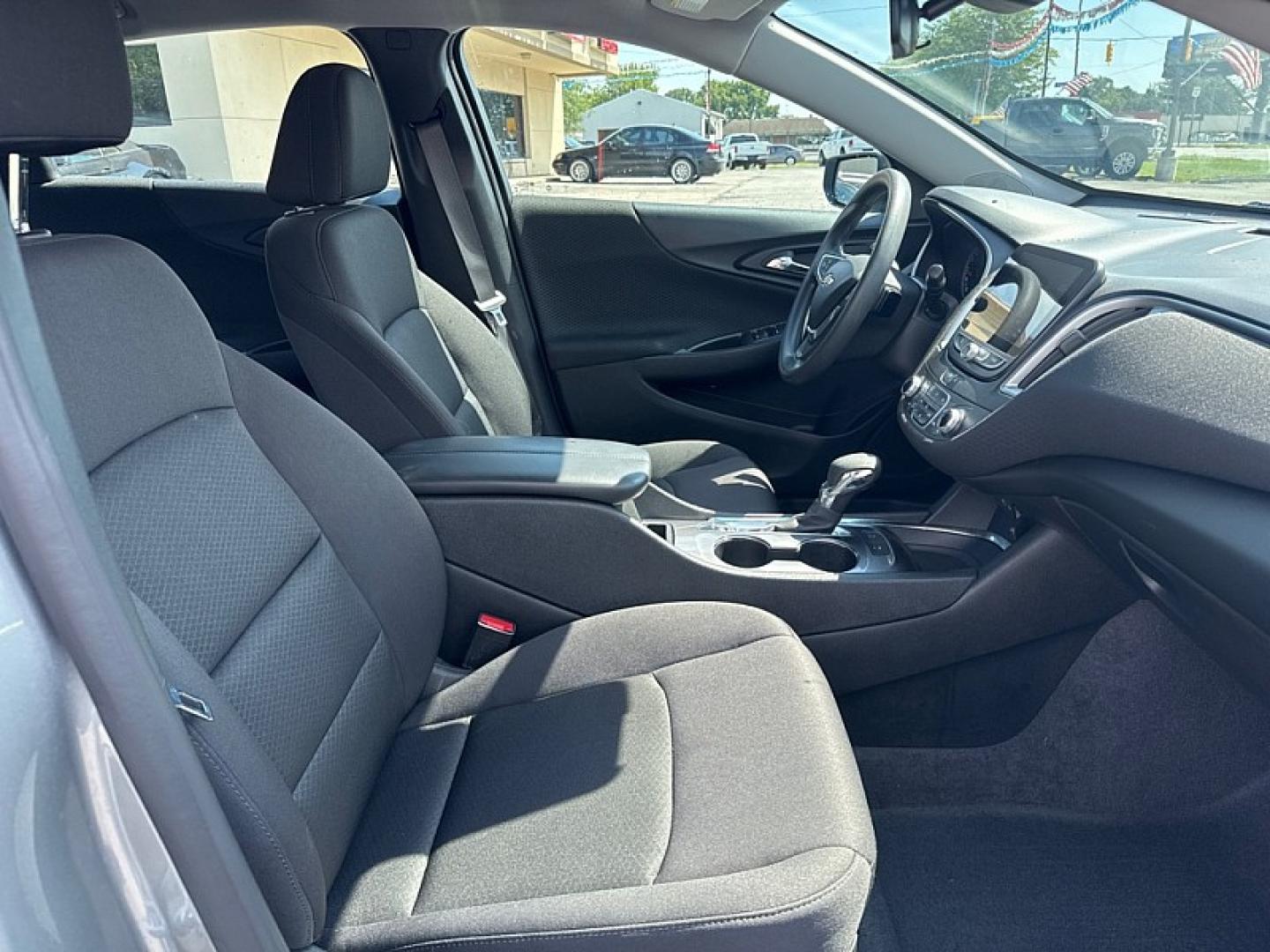 2024 GRAY /BLACK Chevrolet Malibu 1LT (1G1ZD5ST6RF) with an 1.5L L4 DOHC 16V engine, 6A transmission, located at 3304 Woodville Road, Northwood, OH, 43619, (419) 210-8019, 41.612694, -83.480743- Photo#16