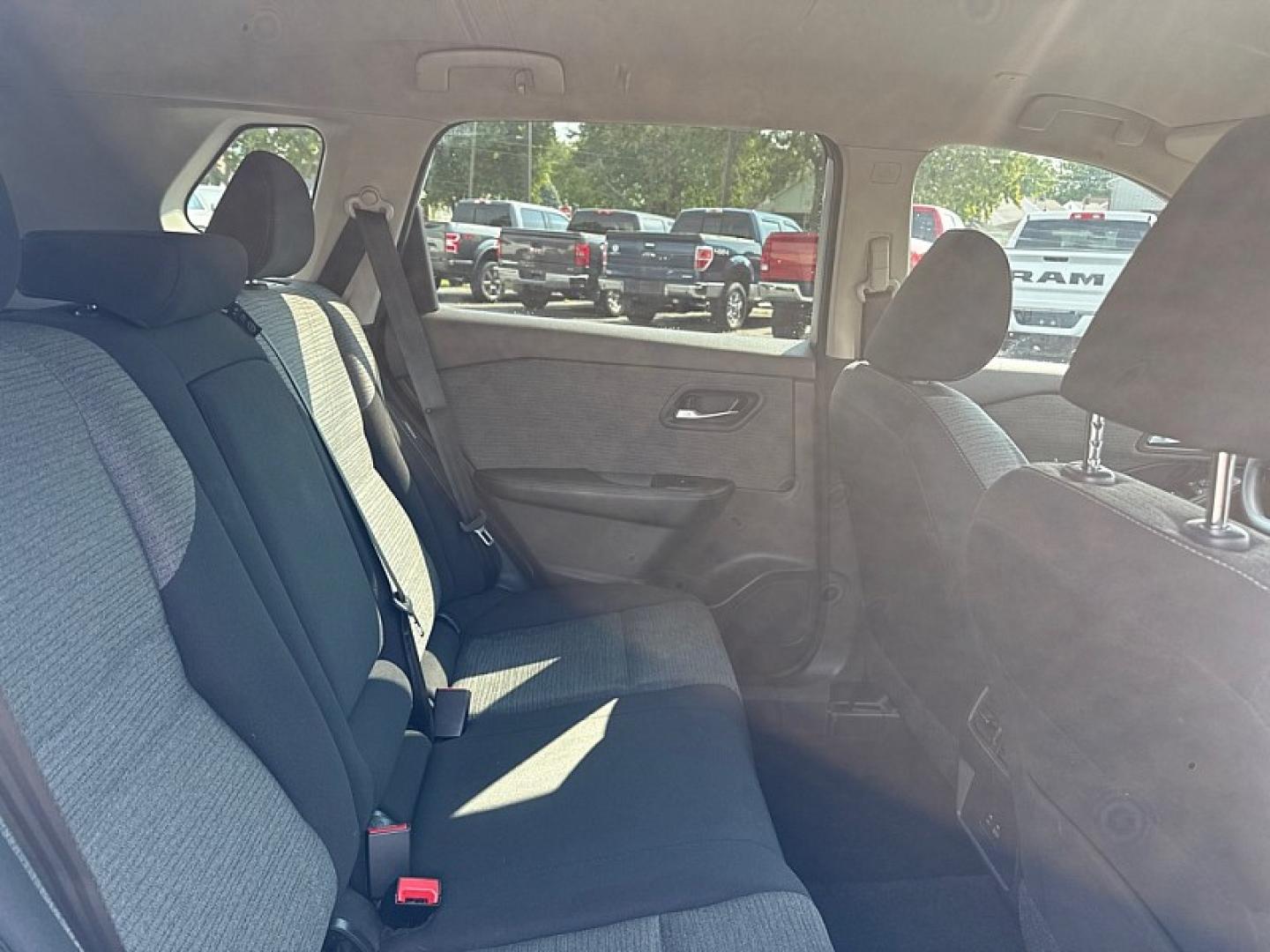 2023 SILVER /BLACK Nissan Rogue SV (5N1BT3BA6PC) with an 2.5L L4 DOHC 16V engine, CVT transmission, located at 3304 Woodville Road, Northwood, OH, 43619, (419) 210-8019, 41.612694, -83.480743 - Your #1 Destination for Auto Loans and mdash;No Matter Your Credit!At our dealership, we believe everyone deserves the opportunity to drive their dream car and mdash;whether you have good credit, bad credit, or no credit at all. With a wide selection of hundreds of cars, trucks, and SUVs, you'll fin- Photo#13