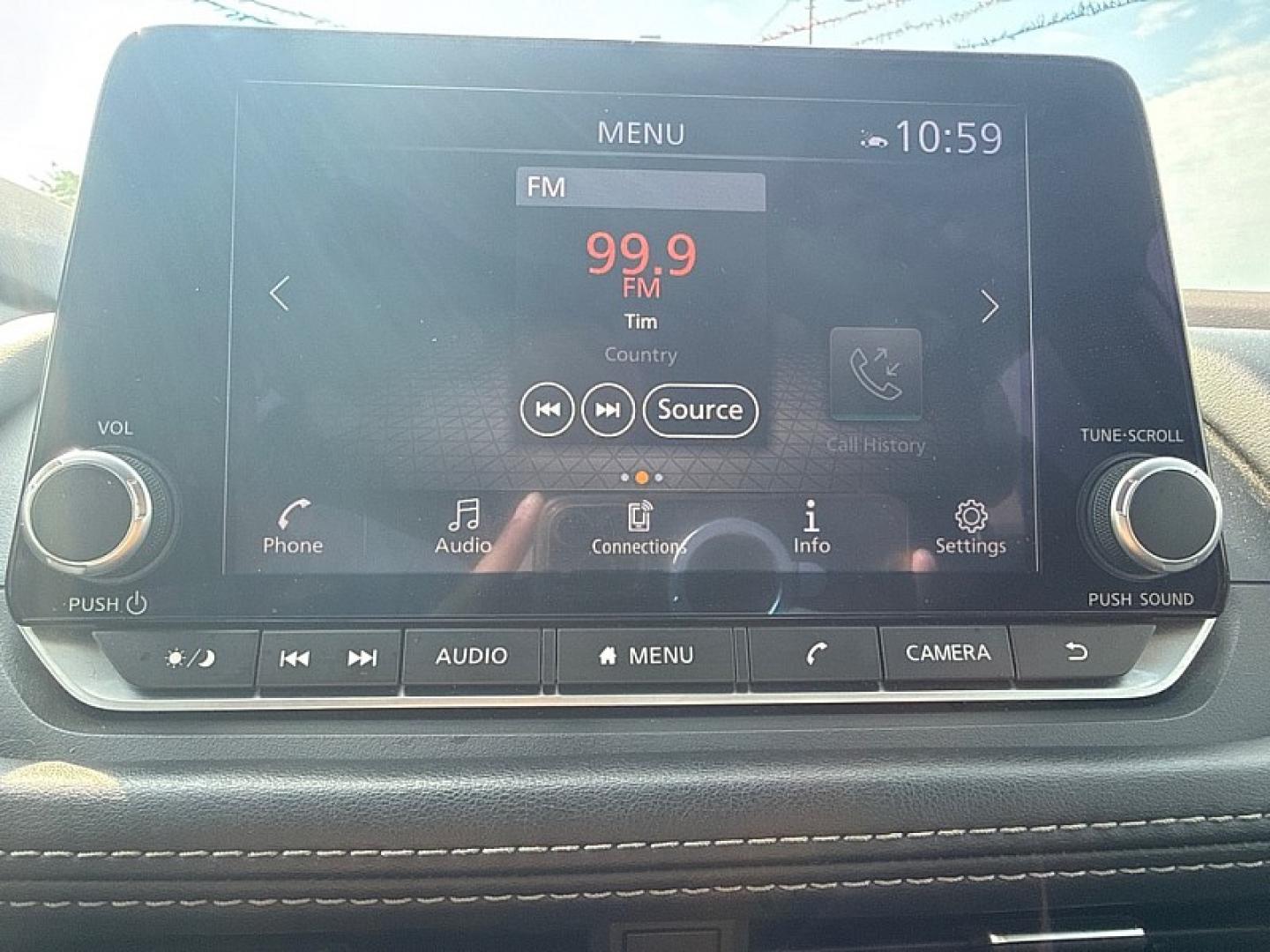 2023 SILVER /BLACK Nissan Rogue SV (5N1BT3BA6PC) with an 2.5L L4 DOHC 16V engine, CVT transmission, located at 3304 Woodville Road, Northwood, OH, 43619, (419) 210-8019, 41.612694, -83.480743 - Your #1 Destination for Auto Loans and mdash;No Matter Your Credit!At our dealership, we believe everyone deserves the opportunity to drive their dream car and mdash;whether you have good credit, bad credit, or no credit at all. With a wide selection of hundreds of cars, trucks, and SUVs, you'll fin- Photo#17
