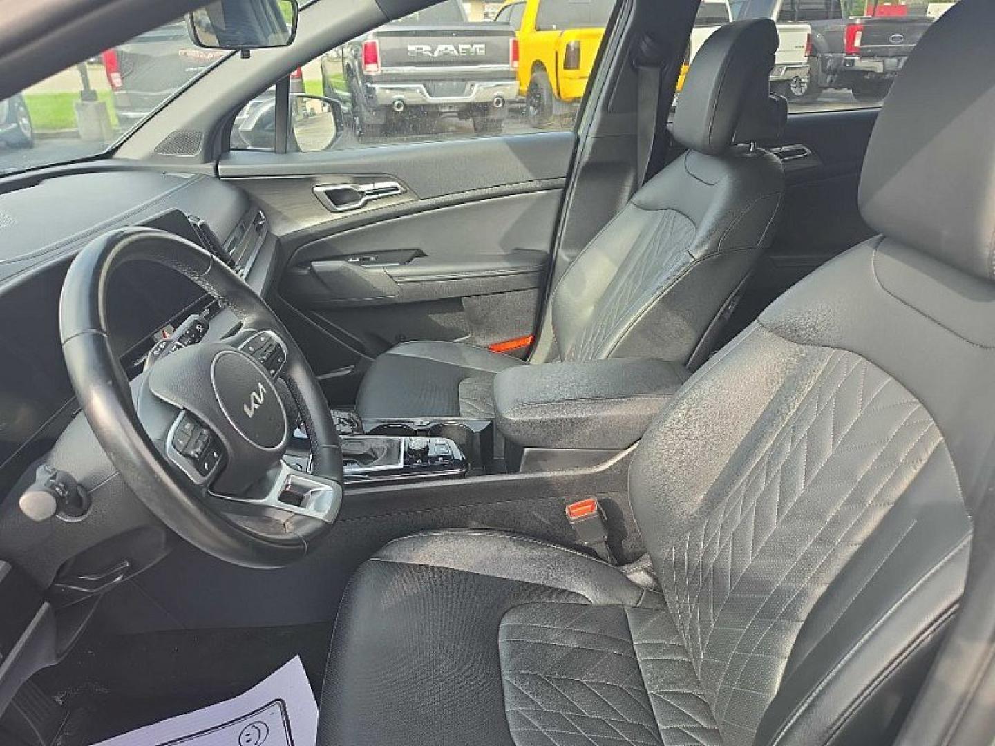 2023 GREEN Kia Sportage X Line AWD (5XYK6CAF1PG) with an 2.4L V6 DOHC 24V engine, 6A transmission, located at 3304 Woodville Road, Northwood, OH, 43619, (419) 210-8019, 41.612694, -83.480743 - Your #1 Destination for Auto Loans and mdash;No Matter Your Credit!At our dealership, we believe everyone deserves the opportunity to drive their dream car and mdash;whether you have good credit, bad credit, or no credit at all. With a wide selection of hundreds of cars, trucks, and SUVs, you'll fin- Photo#9