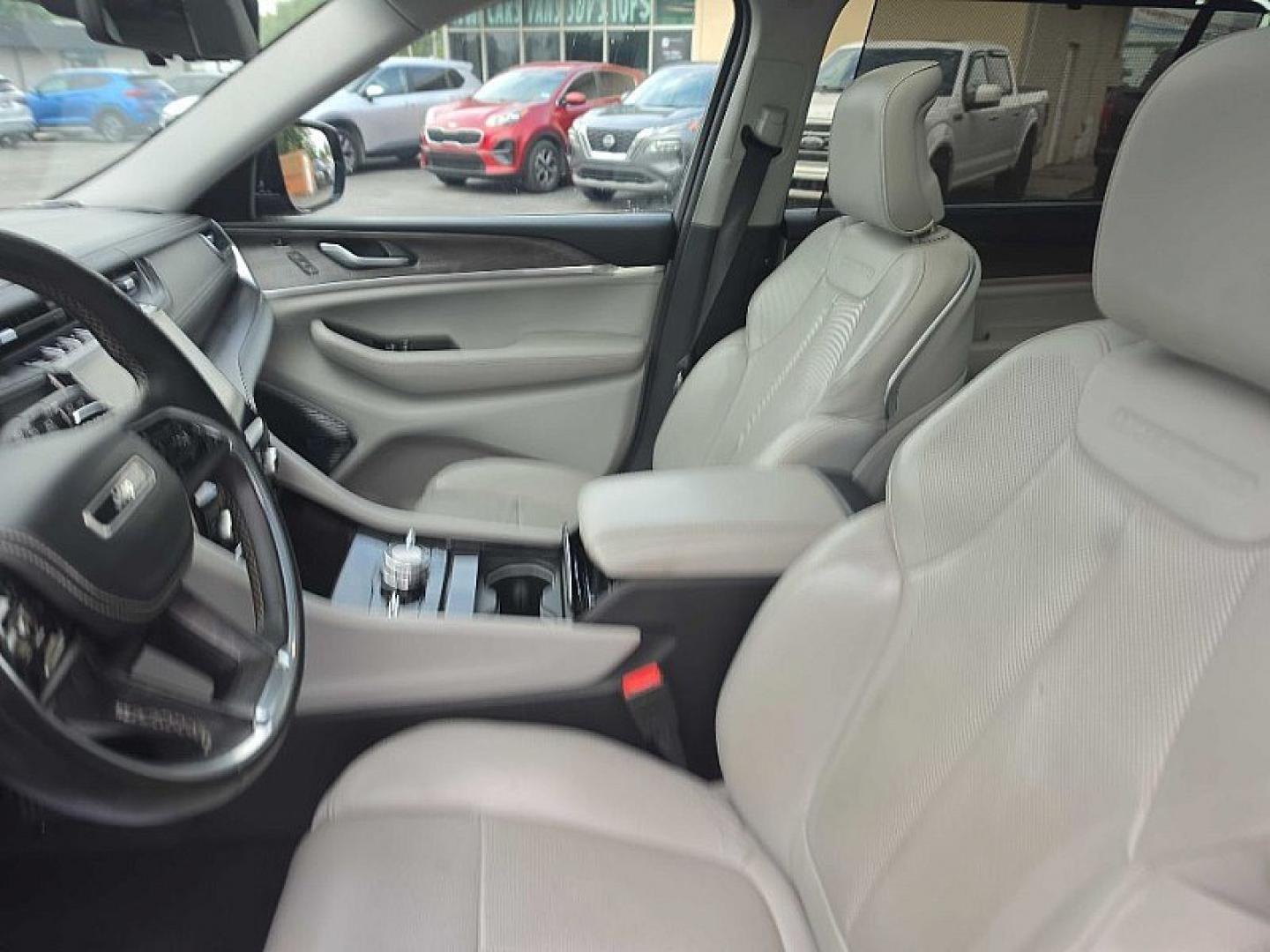 2021 RED /TAN Jeep Grand Cherokee L Overland 4WD (1C4RJKDT5M8) with an 5.7L V8 OHV 16V engine, 8A transmission, located at 3304 Woodville Road, Northwood, OH, 43619, (419) 210-8019, 41.612694, -83.480743- Photo#10