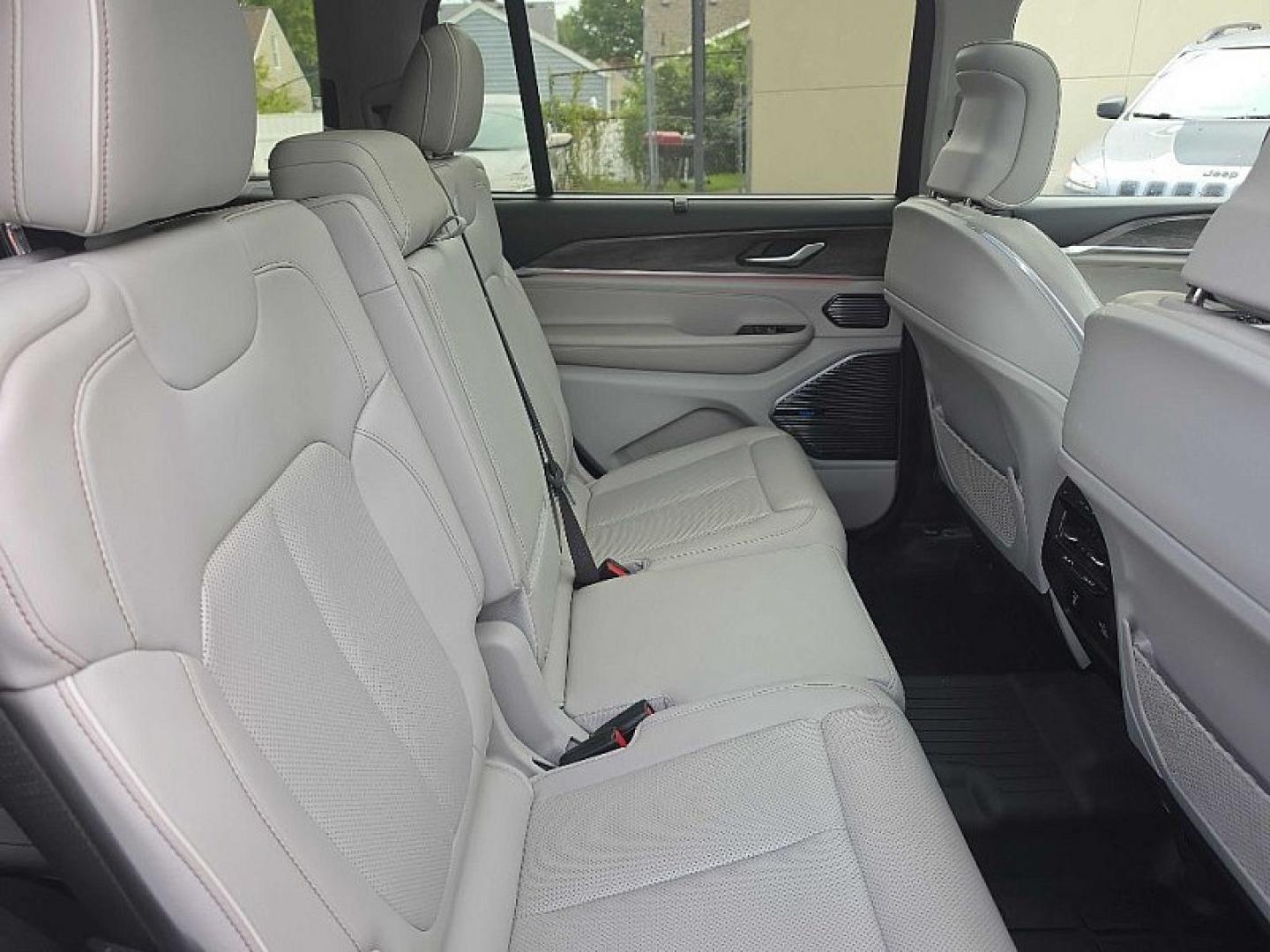 2021 RED /TAN Jeep Grand Cherokee L Overland 4WD (1C4RJKDT5M8) with an 5.7L V8 OHV 16V engine, 8A transmission, located at 3304 Woodville Road, Northwood, OH, 43619, (419) 210-8019, 41.612694, -83.480743- Photo#16