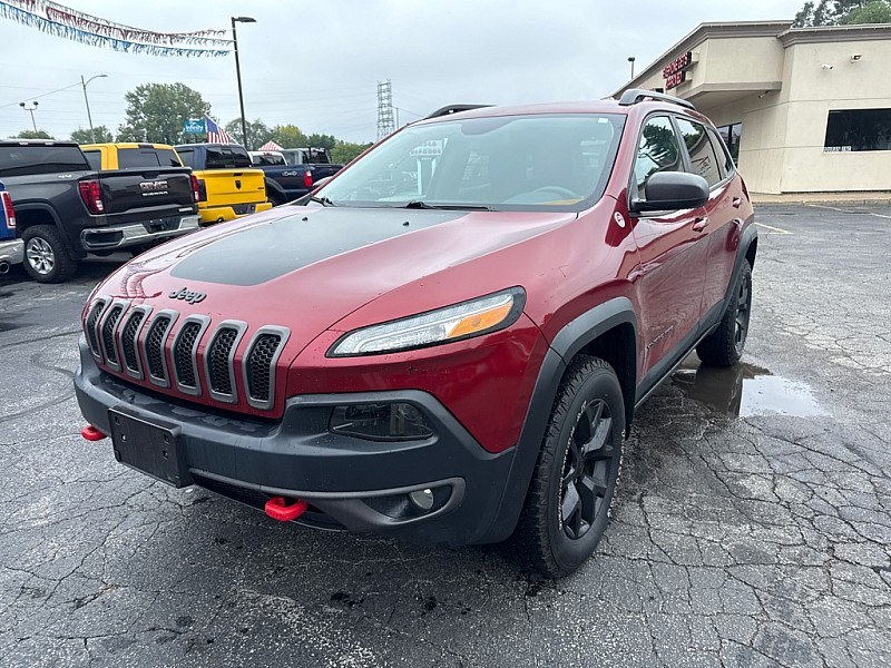 photo of 2016 Jeep Cherokee Trailhawk 4WD