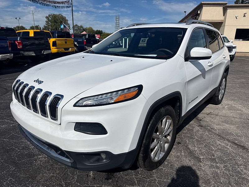 photo of 2017 Jeep Cherokee Limited 4WD