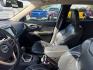 2017 WHITE /BLACK Jeep Cherokee Limited 4WD (1C4PJMDS4HW) with an 3.2L V6 DOHC 24V engine, 9A transmission, located at 3304 Woodville Road, Northwood, OH, 43619, (419) 210-8019, 41.612694, -83.480743- Photo#9