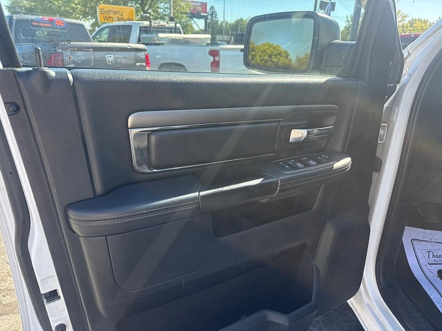 2014 WHITE /BLACK RAM 1500 Sport Crew Cab SWB 4WD (1C6RR7MT7ES) with an 5.7L V8 OHV 16V engine, 6-Speed Automatic transmission, located at 3304 Woodville Road, Northwood, OH, 43619, (419) 210-8019, 41.612694, -83.480743 - Your #1 Destination for Auto Loans and mdash;No Matter Your Credit!At our dealership, we believe everyone deserves the opportunity to drive their dream car and mdash;whether you have good credit, bad credit, or no credit at all. With a wide selection of hundreds of cars, trucks, and SUVs, you'll fin- Photo#9