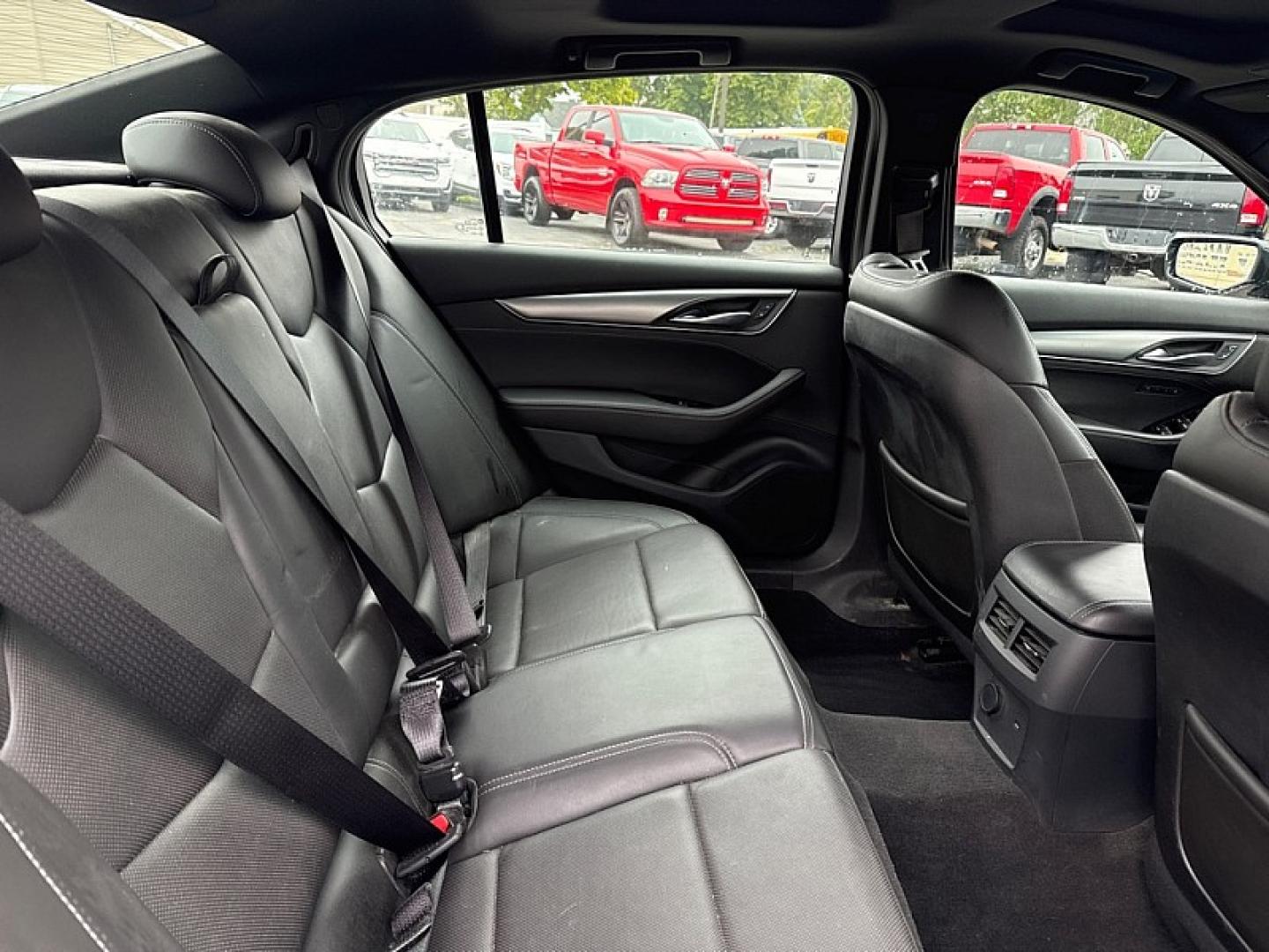 2020 BLACK /BLACK Cadillac CT5 Premium Luxury (1G6DT5RK8L0) with an 2.0L L4 DOHC 16V TURBO engine, 10A transmission, located at 3304 Woodville Road, Northwood, OH, 43619, (419) 210-8019, 41.612694, -83.480743 - Your #1 Destination for Auto Loans and mdash;No Matter Your Credit!At our dealership, we believe everyone deserves the opportunity to drive their dream car and mdash;whether you have good credit, bad credit, or no credit at all. With a wide selection of hundreds of cars, trucks, and SUVs, you'll fin- Photo#13