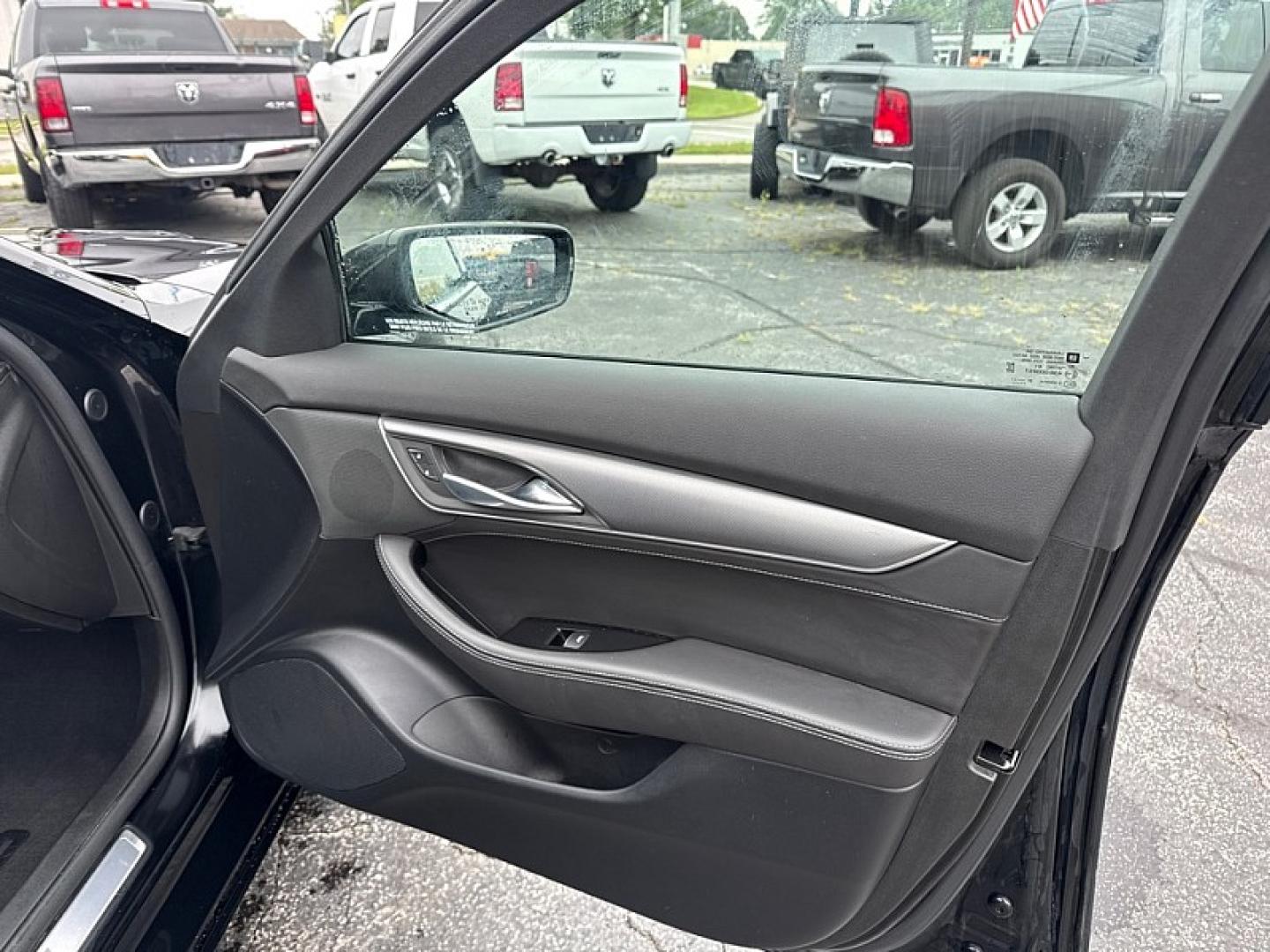 2020 BLACK /BLACK Cadillac CT5 Premium Luxury (1G6DT5RK8L0) with an 2.0L L4 DOHC 16V TURBO engine, 10A transmission, located at 3304 Woodville Road, Northwood, OH, 43619, (419) 210-8019, 41.612694, -83.480743 - Your #1 Destination for Auto Loans and mdash;No Matter Your Credit!At our dealership, we believe everyone deserves the opportunity to drive their dream car and mdash;whether you have good credit, bad credit, or no credit at all. With a wide selection of hundreds of cars, trucks, and SUVs, you'll fin- Photo#14
