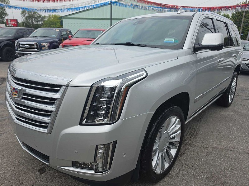 photo of 2019 Cadillac Escalade Platinum 4WD