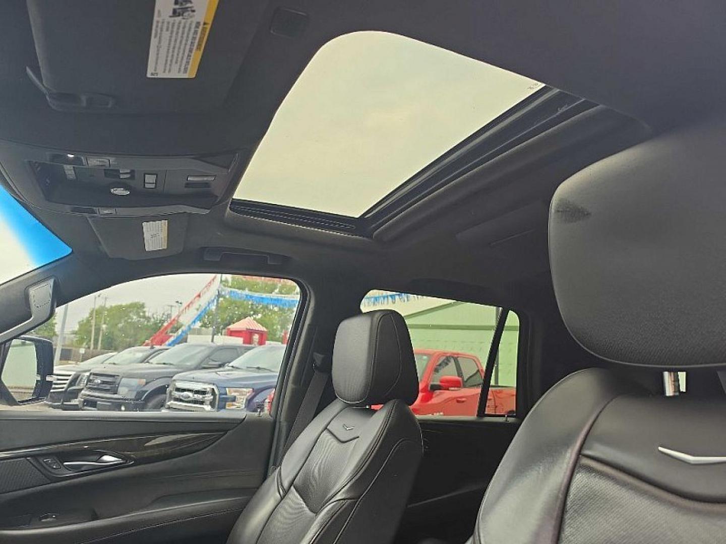 2019 SILVER /BLACK Cadillac Escalade Platinum 4WD (1GYS4DKJXKR) with an 6.2L V8 OHV 16V FFV engine, 10A transmission, located at 3304 Woodville Road, Northwood, OH, 43619, (419) 210-8019, 41.612694, -83.480743- Photo#10