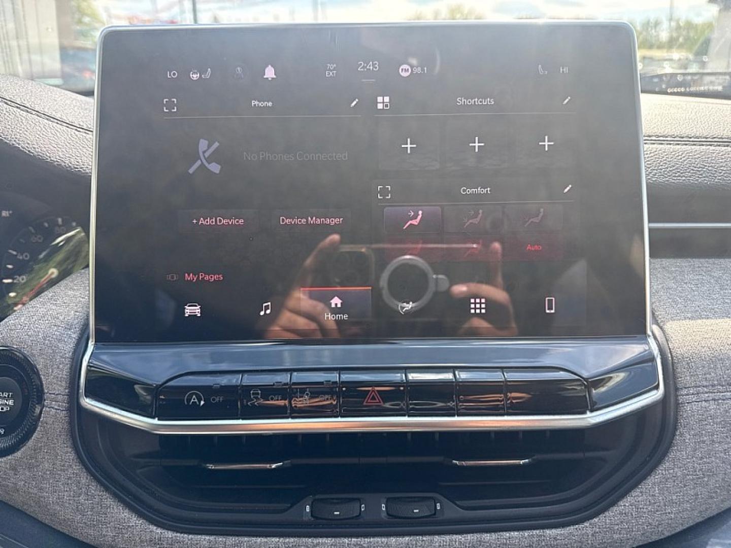 2022 MAROON /BLACK Jeep Compass Latitude 4WD (3C4NJDBB3NT) with an 2.4L L4 DOHC 16V engine, Automatic 9-Spd transmission, located at 3304 Woodville Road, Northwood, OH, 43619, (419) 210-8019, 41.612694, -83.480743- Photo#17