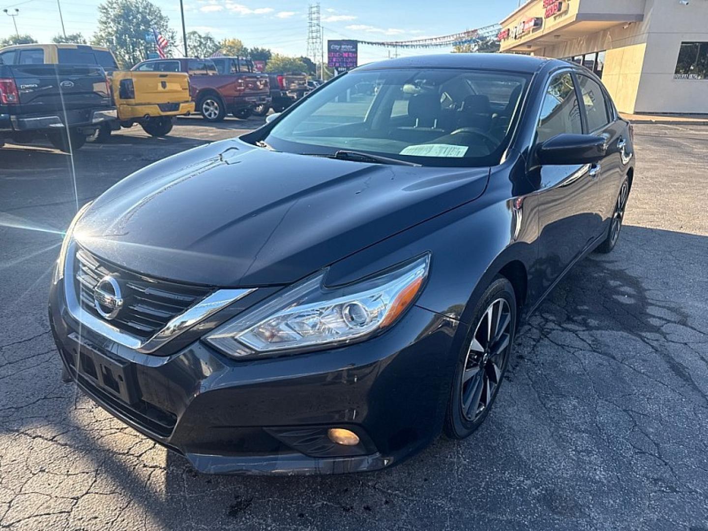 2018 BLUE /BLACK Nissan Altima 2.5 (1N4AL3AP6JC) with an 2.5L L4 DOHC 16V engine, CVT transmission, located at 3304 Woodville Road, Northwood, OH, 43619, (419) 210-8019, 41.612694, -83.480743- Photo#0