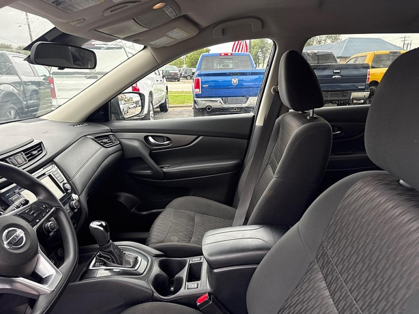 2020 BLACK /BLACK Nissan Rogue S AWD (5N1AT2MV2LC) with an 2.5L L4 DOHC 16V engine, CVT transmission, located at 3304 Woodville Road, Northwood, OH, 43619, (419) 210-8019, 41.612694, -83.480743- Photo#11