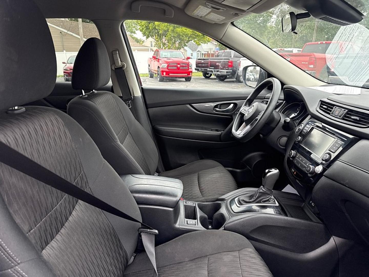 2020 BLACK /BLACK Nissan Rogue S AWD (5N1AT2MV2LC) with an 2.5L L4 DOHC 16V engine, CVT transmission, located at 3304 Woodville Road, Northwood, OH, 43619, (419) 210-8019, 41.612694, -83.480743- Photo#17